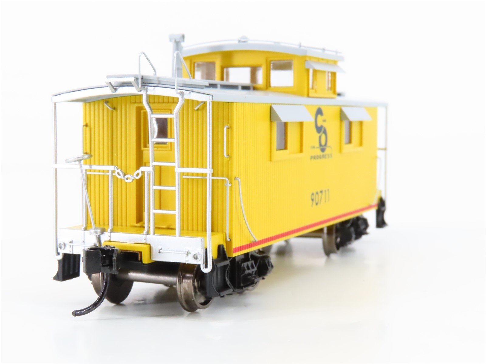 HO Scale Walthers Proto 920-103157 C&O Chesapeake & Ohio 25' Caboose #90711