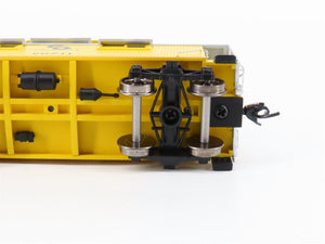 HO Scale Walthers Proto 920-103157 C&O Chesapeake & Ohio 25' Caboose #90711