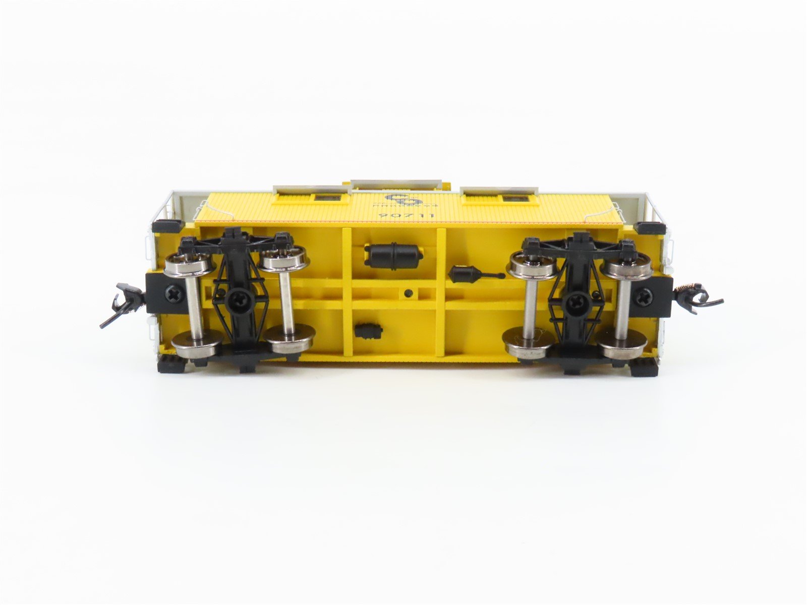 HO Scale Walthers Proto 920-103157 C&O Chesapeake & Ohio 25' Caboose #90711