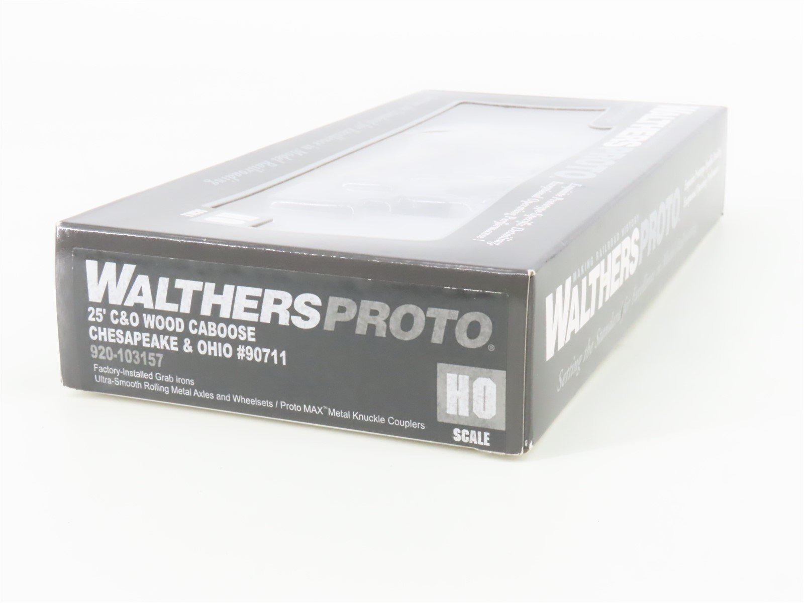 HO Scale Walthers Proto 920-103157 C&O Chesapeake & Ohio 25' Caboose #90711