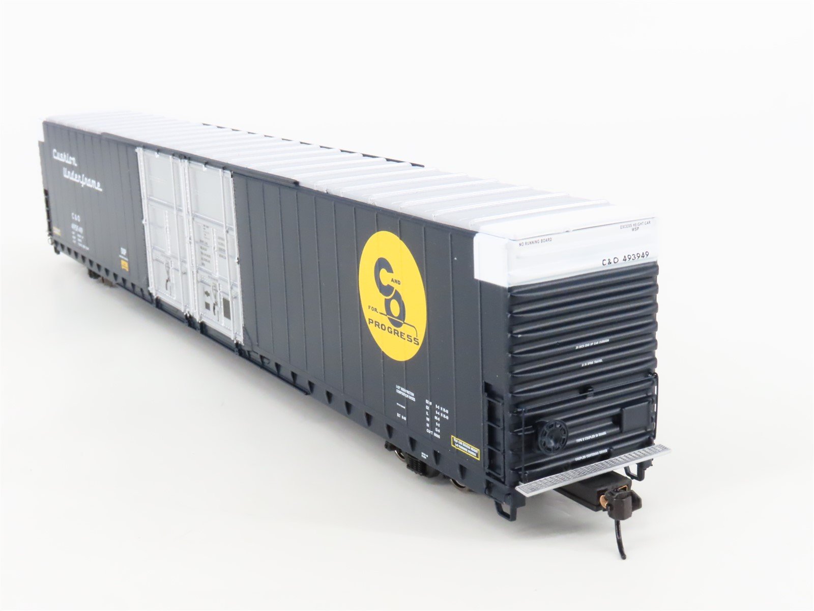 HO Scale Walthers Proto 920-102113 C&O Railway 86' P-S Hi-Cube Boxcar #493949