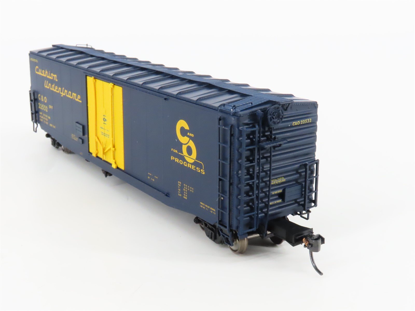 HO Scale Intermountain 45957-05 C&O Chesapeake & Ohio 50' PS-1 Boxcar #22532