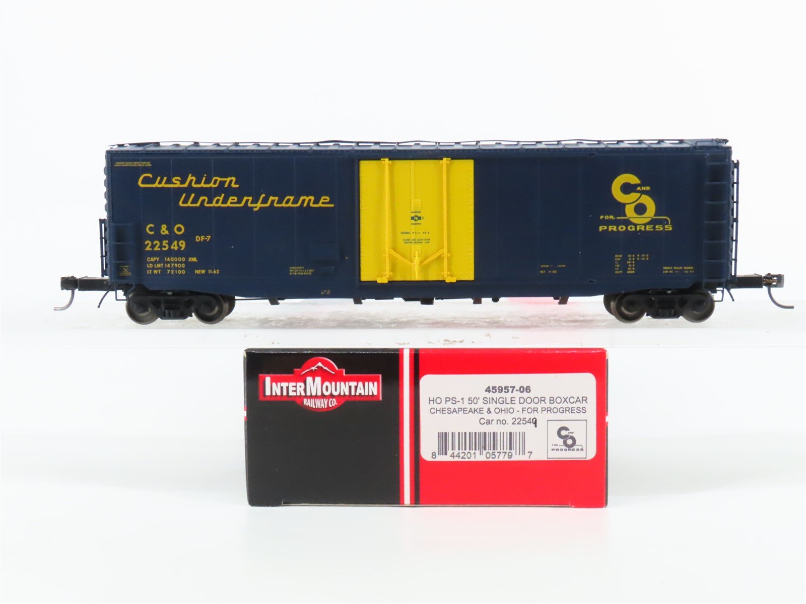 HO Scale Intermountain 45957-06 C&O Chesapeake & Ohio 50' PS-1 Boxcar #22549