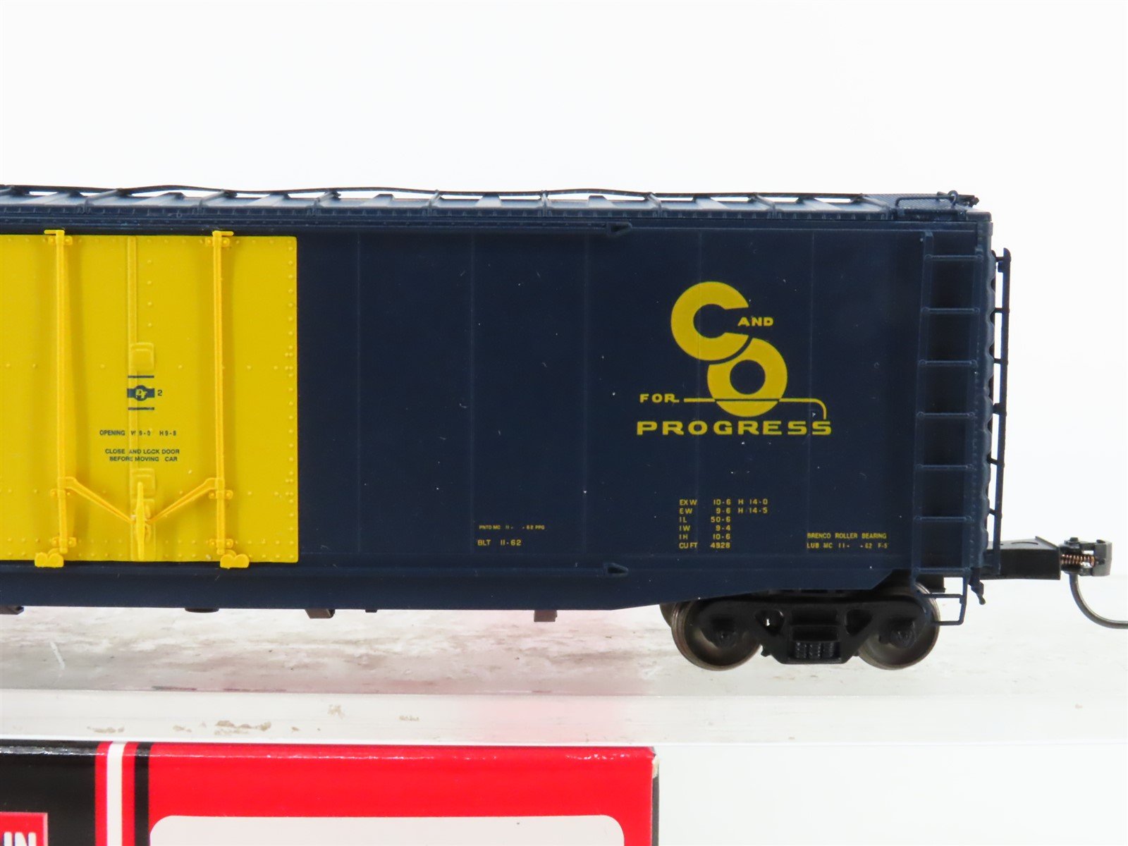 HO Scale Intermountain 45957-06 C&O Chesapeake & Ohio 50' PS-1 Boxcar #22549