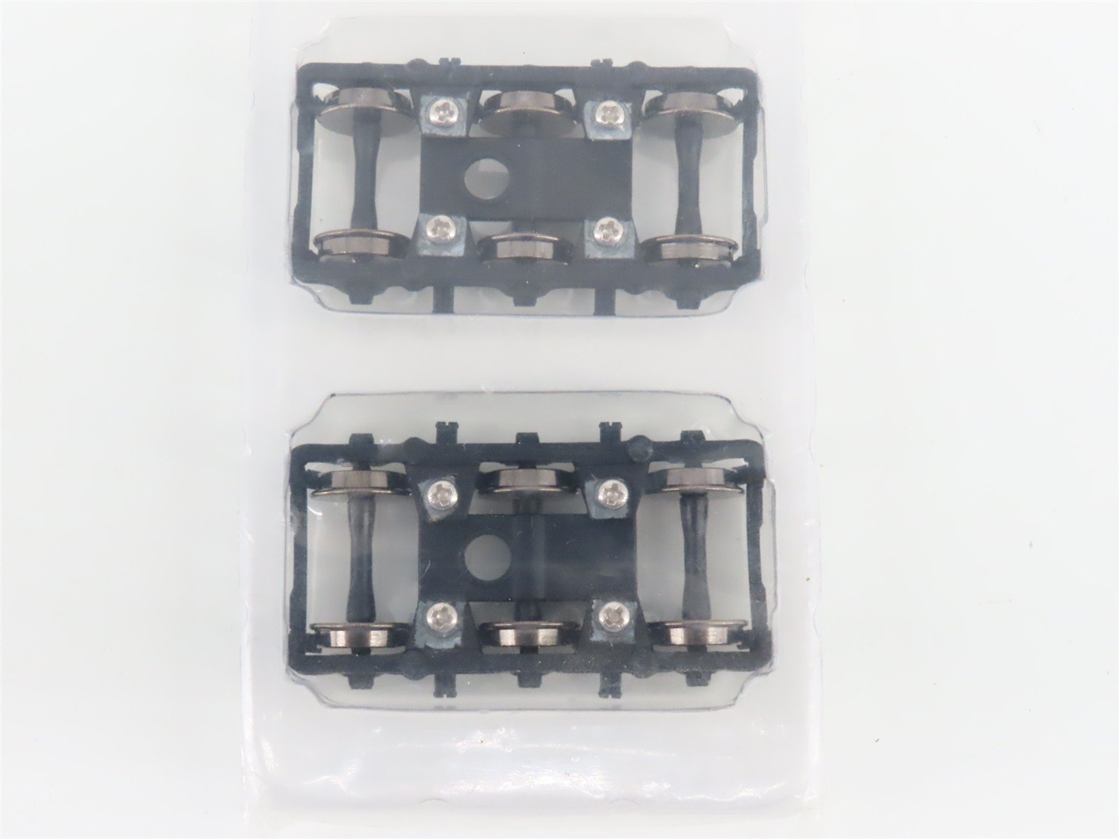 LOT of 6 HO Walthers Proto Commonwealth 6-Wheel Passenger 2-Truck Packs