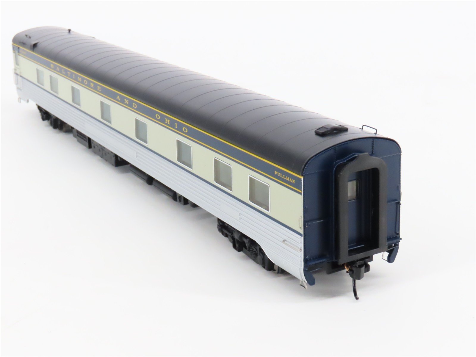 HO Walthers Proto 920-9408 B&O Baltimore & Ohio 85' 10-6 Sleeper Passenger Car