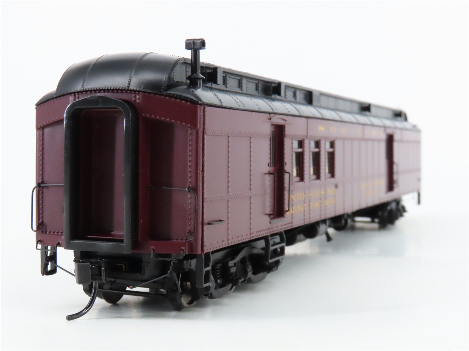 HO Scale Walthers Proto 920-17407 SOO Line 70' HWT RPO-Baggage Passenger Car