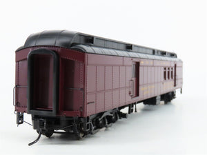 HO Scale Walthers Proto 920-17407 SOO Line 70' HWT RPO-Baggage Passenger Car