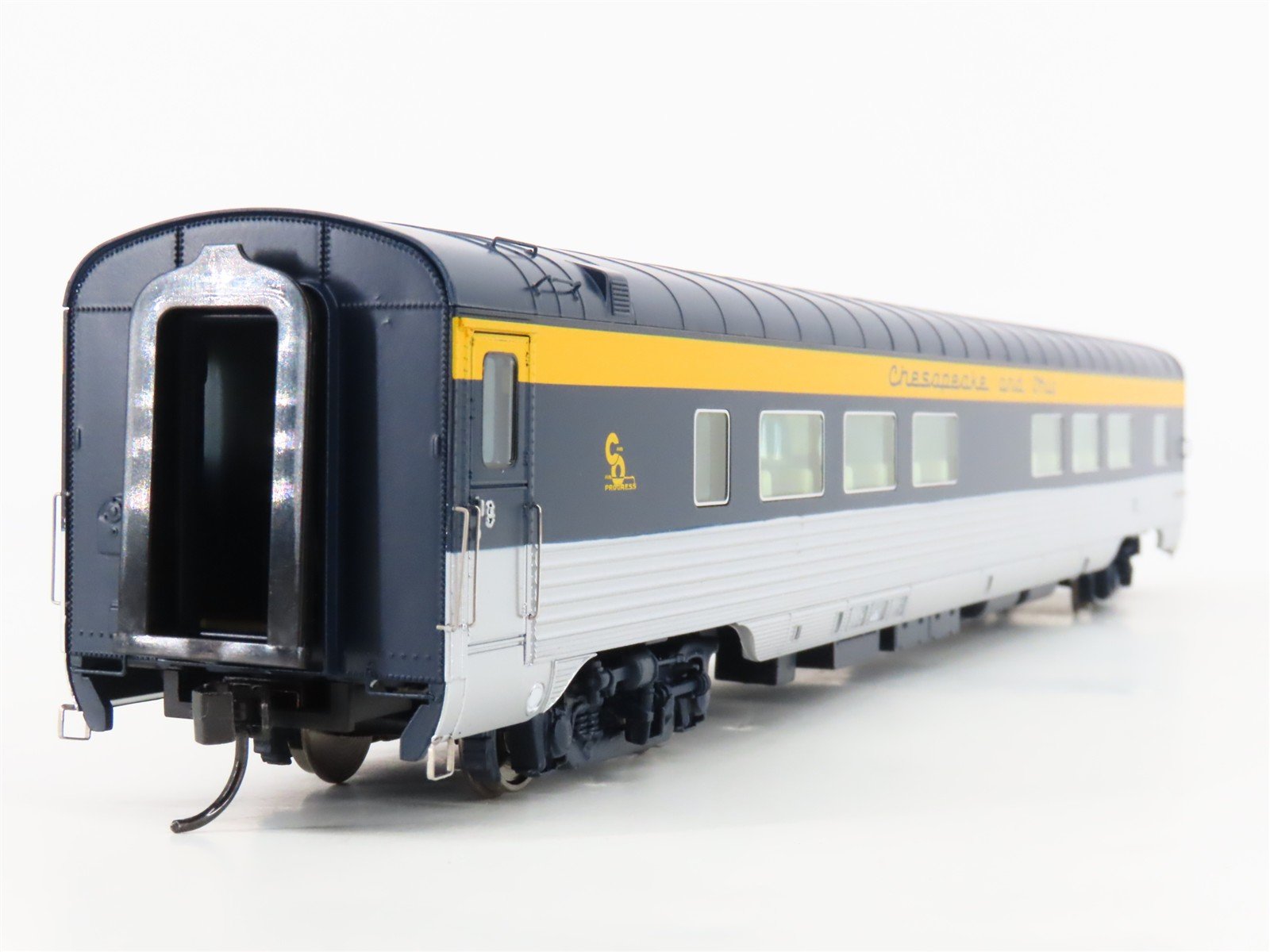 HO Scale Walthers Proto 920-9362 C&O Chesapeake Ohio 85' Coach Passenger Car