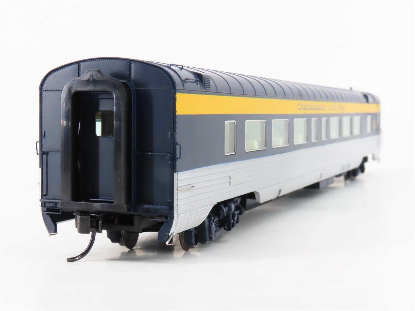 HO Scale Walthers Proto 920-9362 C&O Chesapeake Ohio 85' Coach Passenger Car