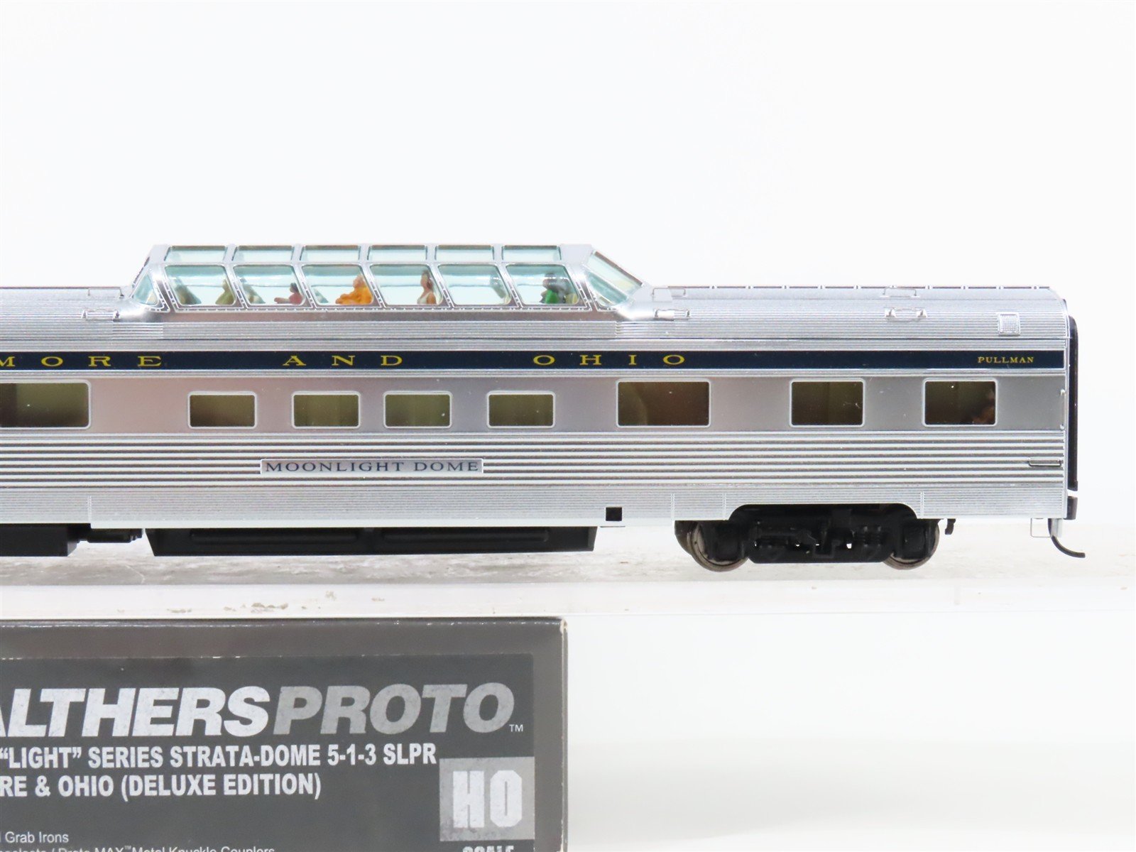 HO Walthers Proto 920-9415 B&O Baltimore & Ohio 85' Strata-Dome Passenger Car