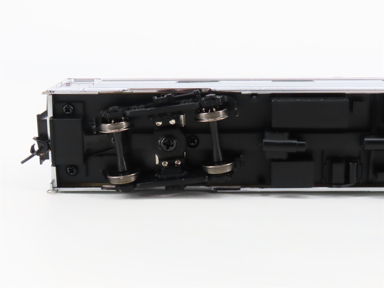 HO Walthers Proto 920-9415 B&O Baltimore & Ohio 85' Strata-Dome Passenger Car