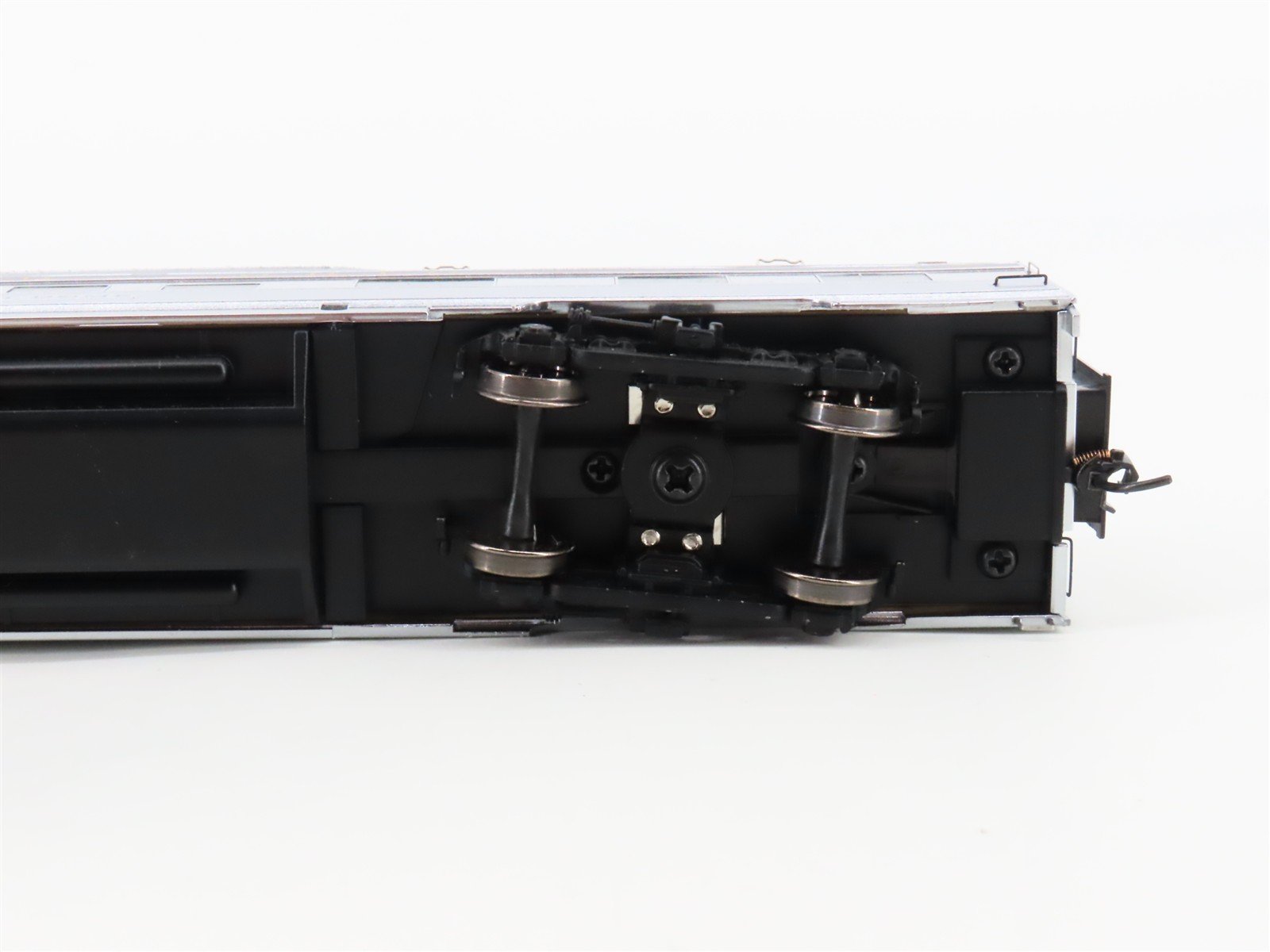 HO Walthers Proto 920-9415 B&O Baltimore & Ohio 85' Strata-Dome Passenger Car