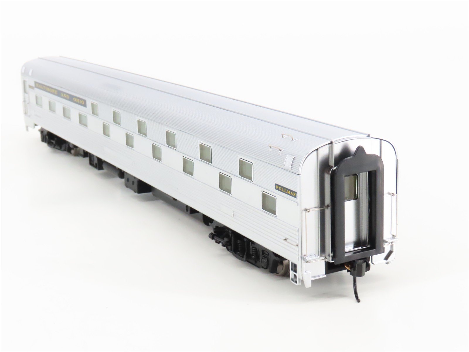 HO Walthers Proto 920-9403 B&O Baltimore & Ohio 85' Budd Slumbercoach Passenger