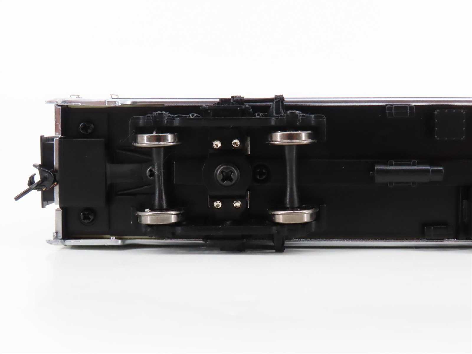 HO Walthers Proto 920-9403 B&O Baltimore & Ohio 85' Budd Slumbercoach Passenger