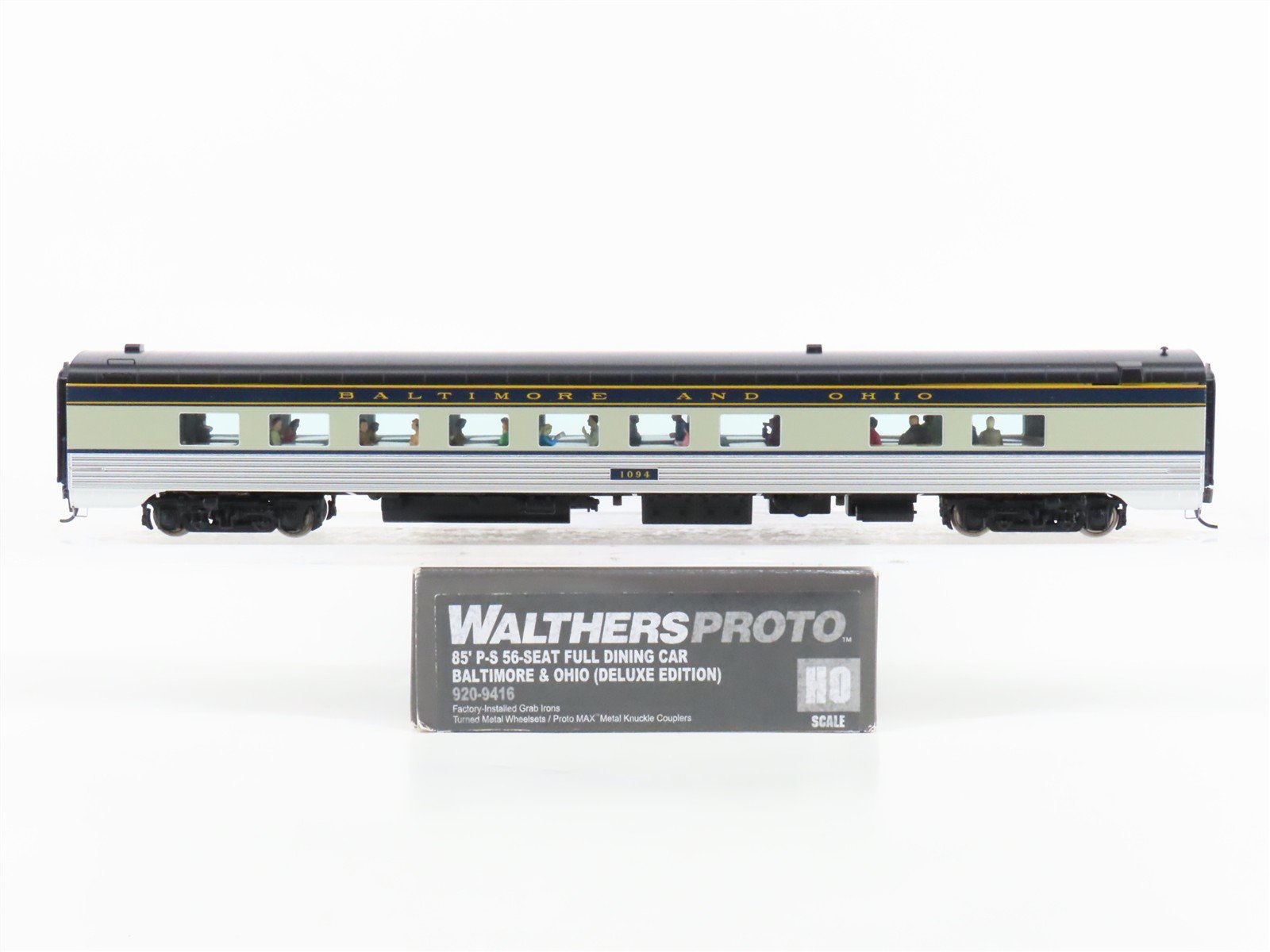 HO Scale Walthers Proto 920-9416 B&O 52-Seat Diner Passenger #1094 w/ Lighting