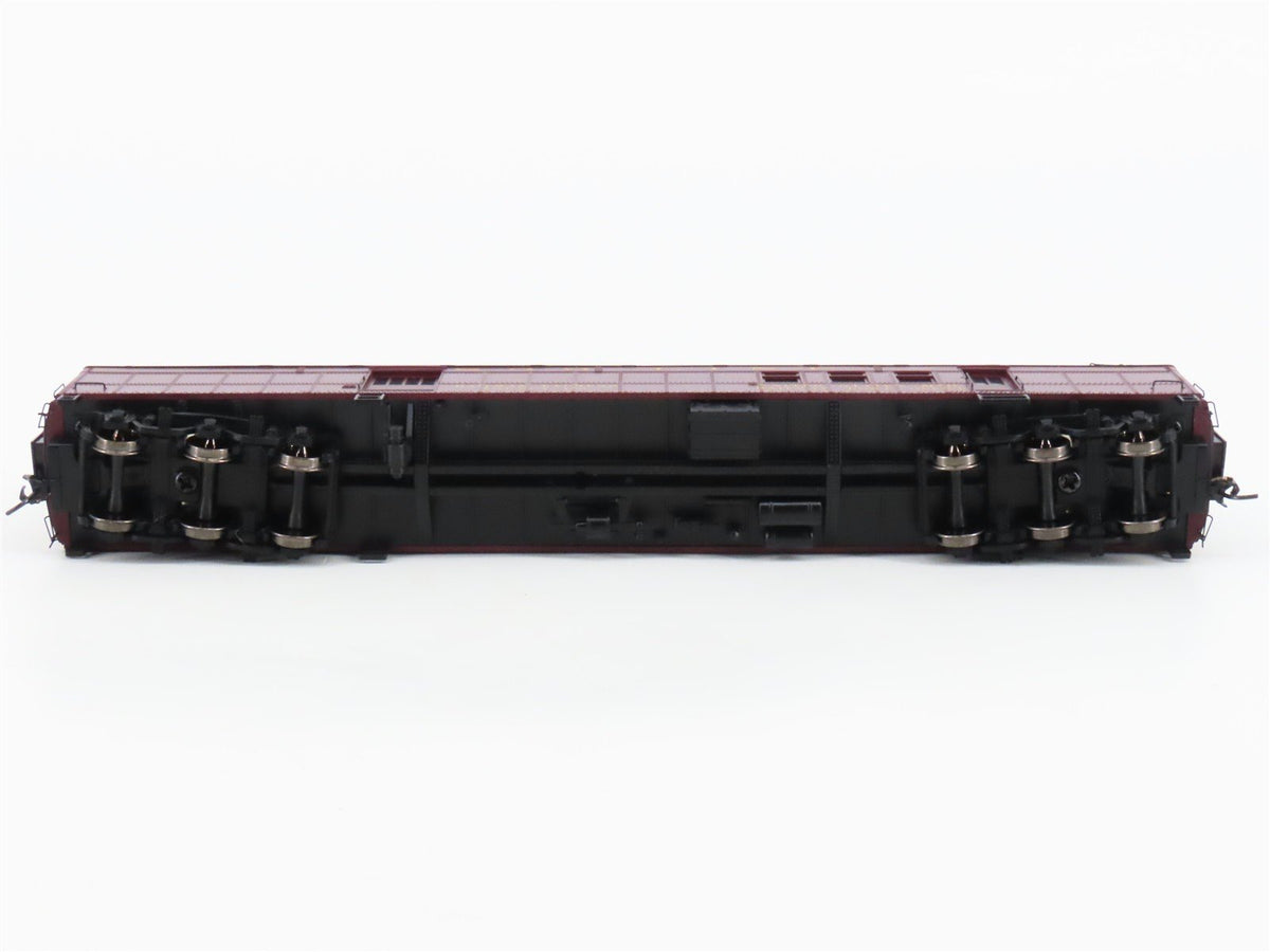 HO Walthers Proto 920-17407 SOO Line 70&#39; Heavyweight RPO-Baggage Passenger Car