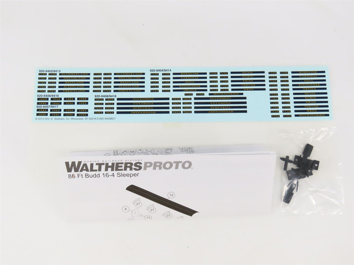 HO Walthers Proto 920-9414 B&amp;O Budd 85&#39; Sleeper Passenger &quot;Robin&quot; w/ Lighting