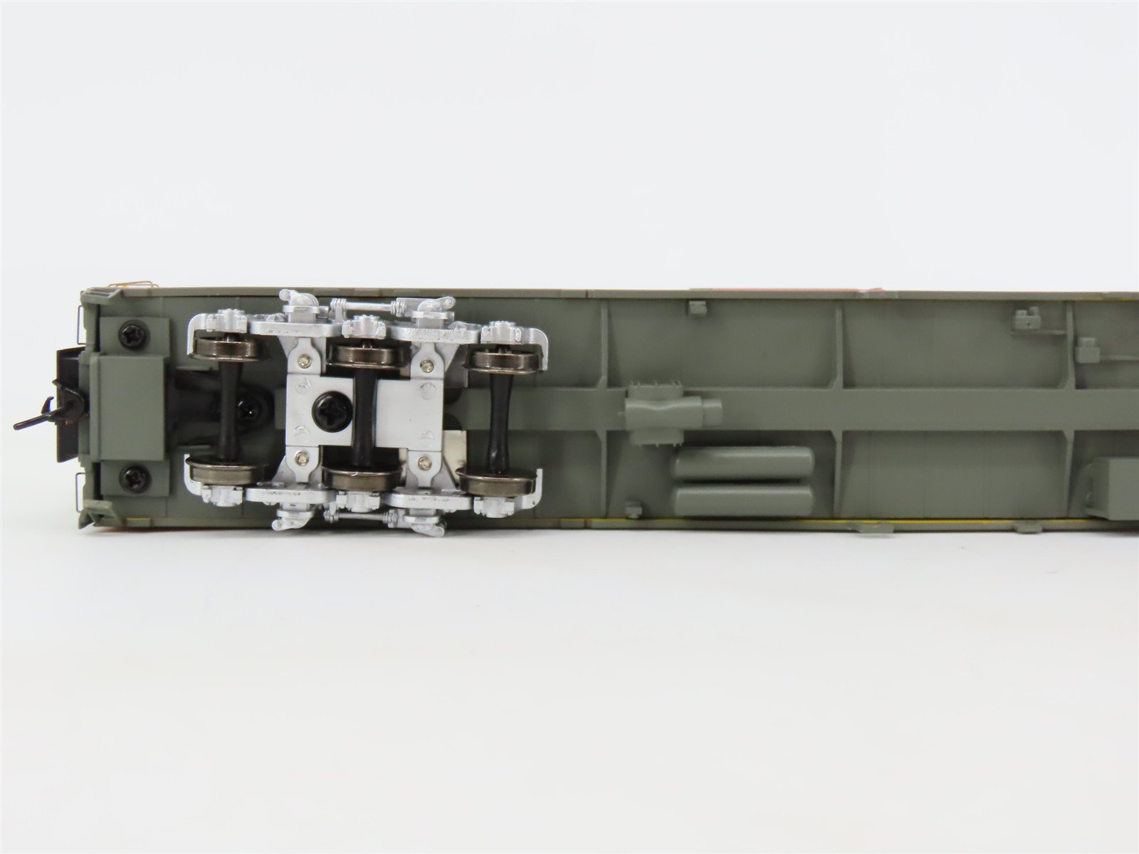 HO Walthers Proto 920-9560 UP Union Pacific ACF 85' REA Baggage Passenger #5638