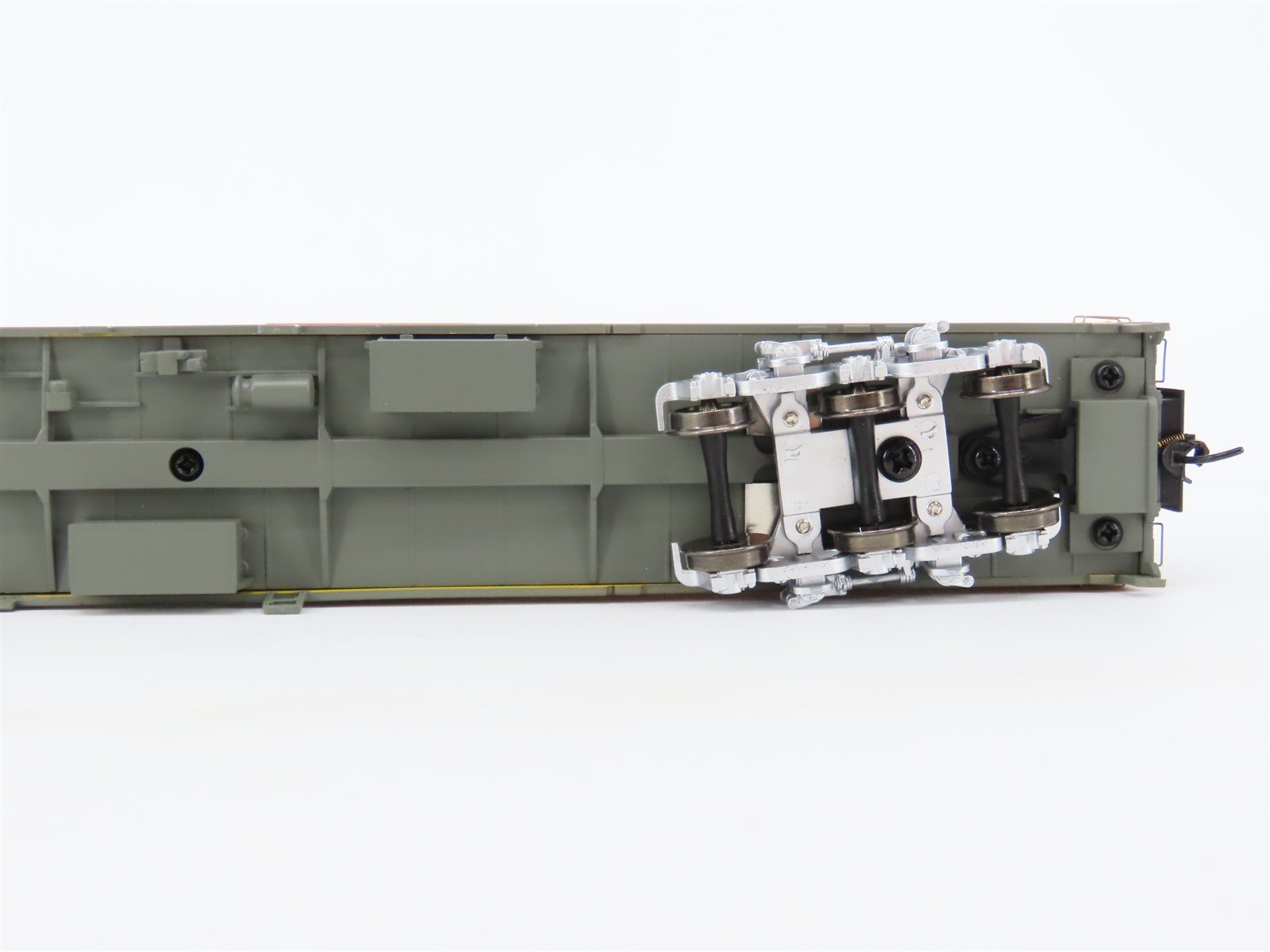 HO Walthers Proto 920-9560 UP Union Pacific ACF 85' REA Baggage Passenger #5638