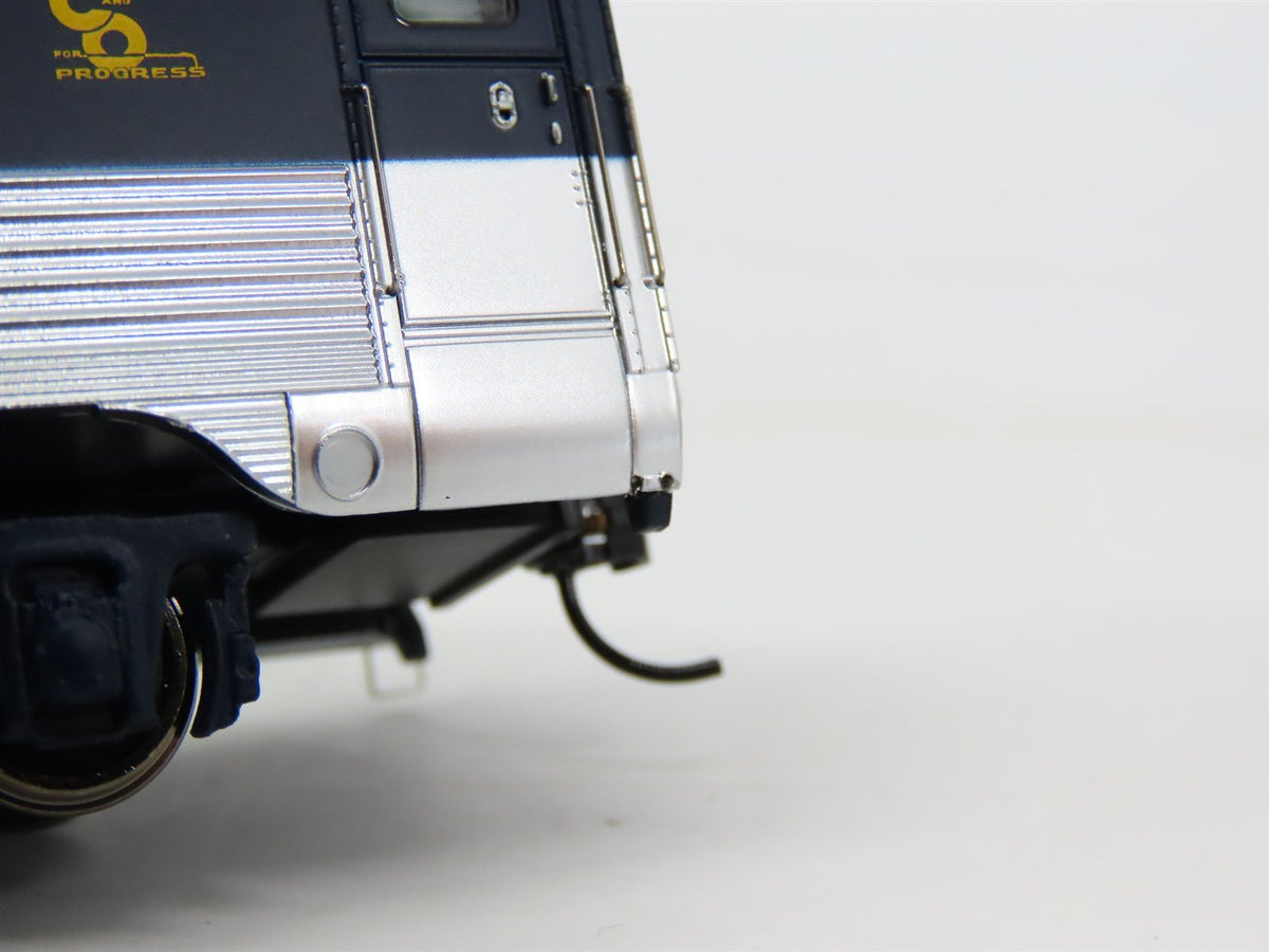 HO Walthers Proto 920-9362 C&amp;O &quot;Pere Marquette&quot; 52-Seat Coach Passenger Car