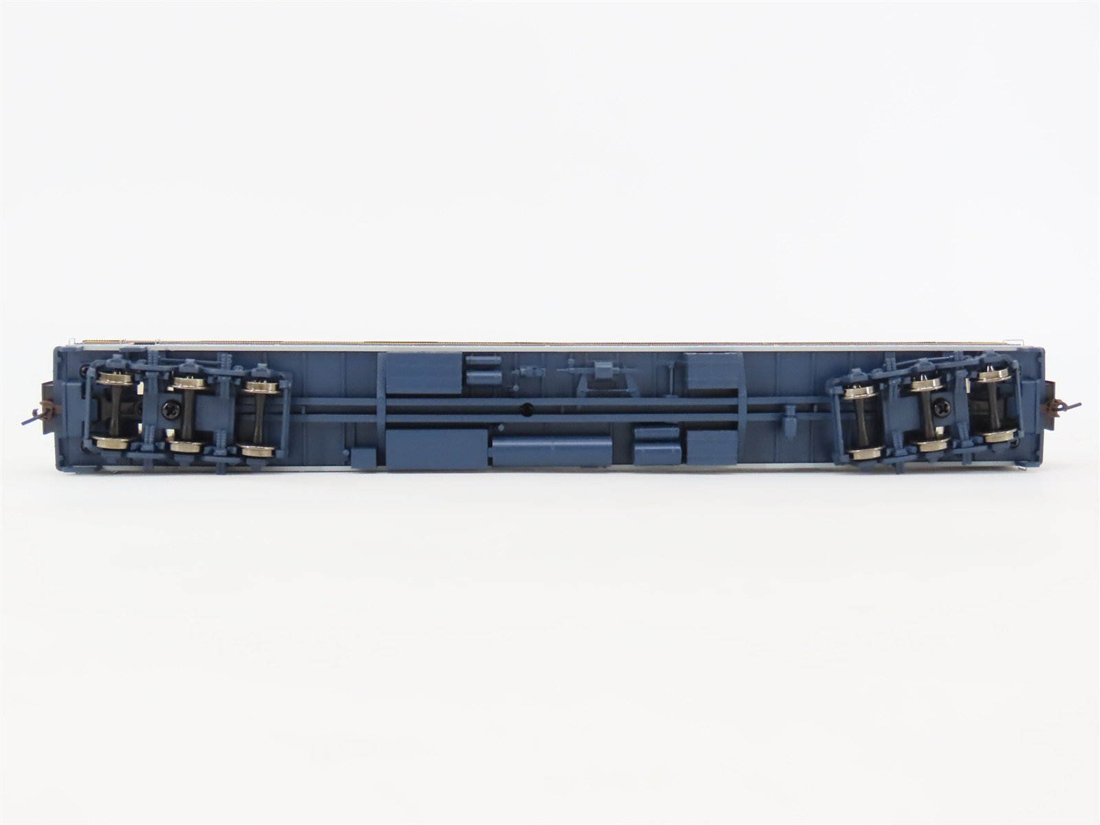 HO Scale Walthers 932-10168 C&O Chesapeake & Ohio Heavyweight Diner Passenger