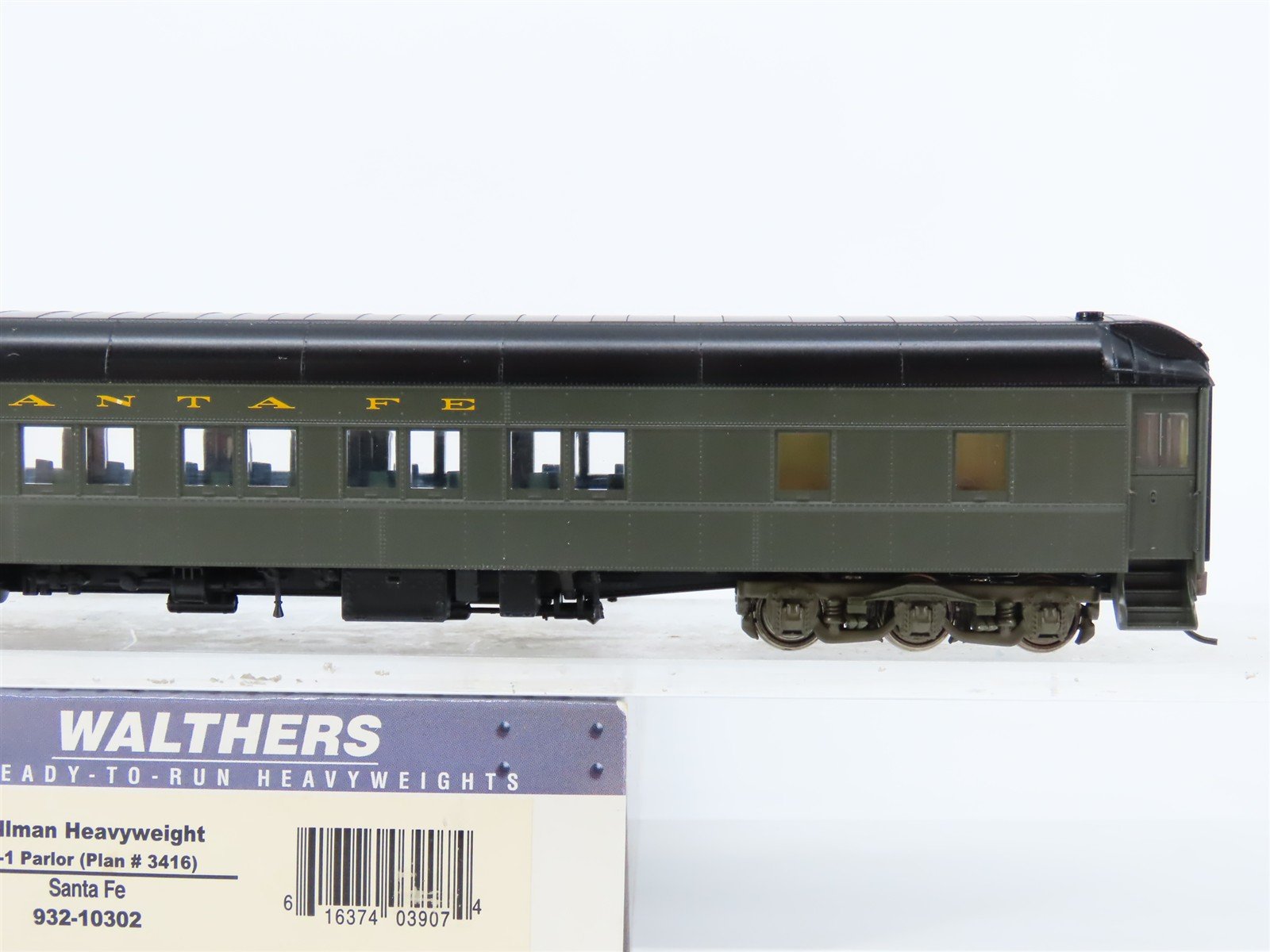 HO Walthers 932-10302 ATSF Santa Fe Pullman Heavyweight 28-1 Parlor Passenger