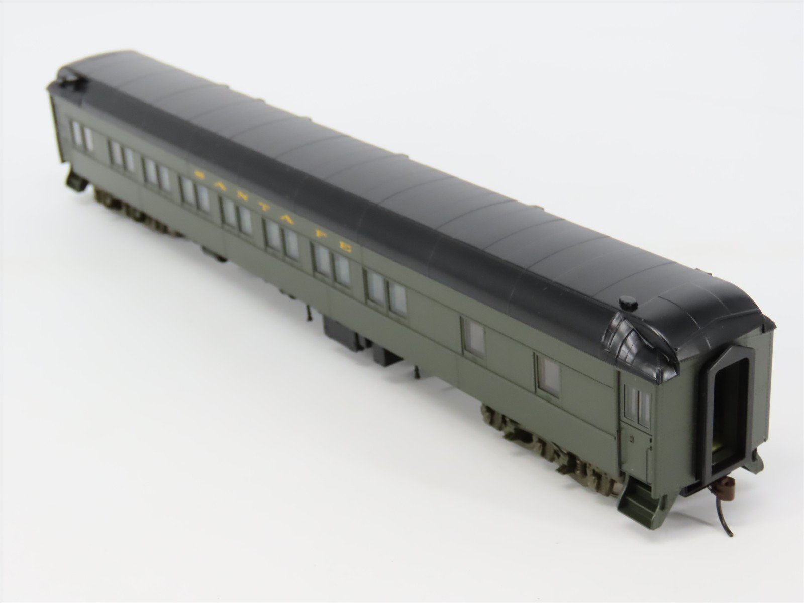 HO Walthers 932-10302 ATSF Santa Fe Pullman Heavyweight 28-1 Parlor Passenger