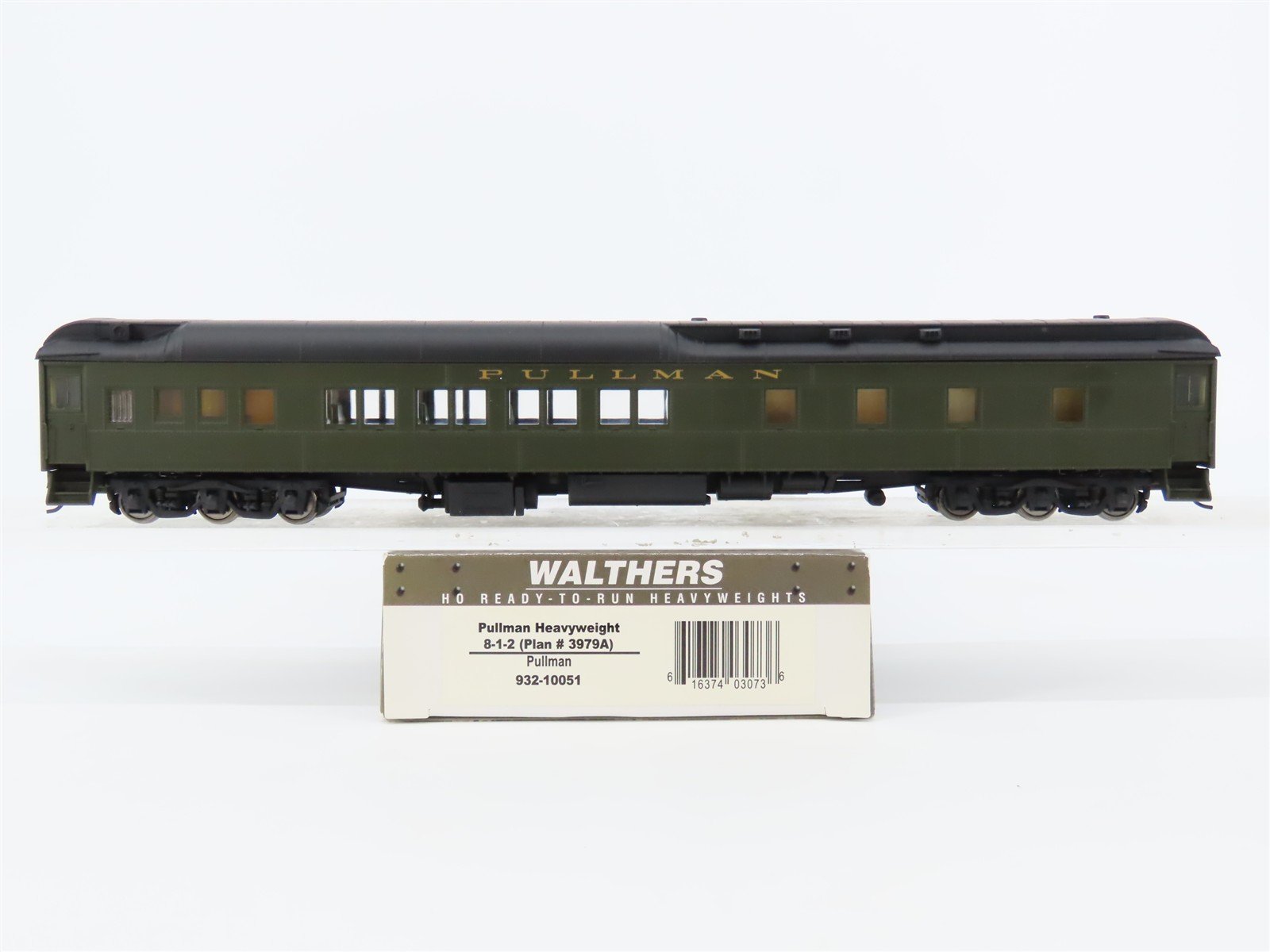HO Scale Walthers 932-10051 Pullman Heavyweight 8-1-2 Sleeper Passenger Car