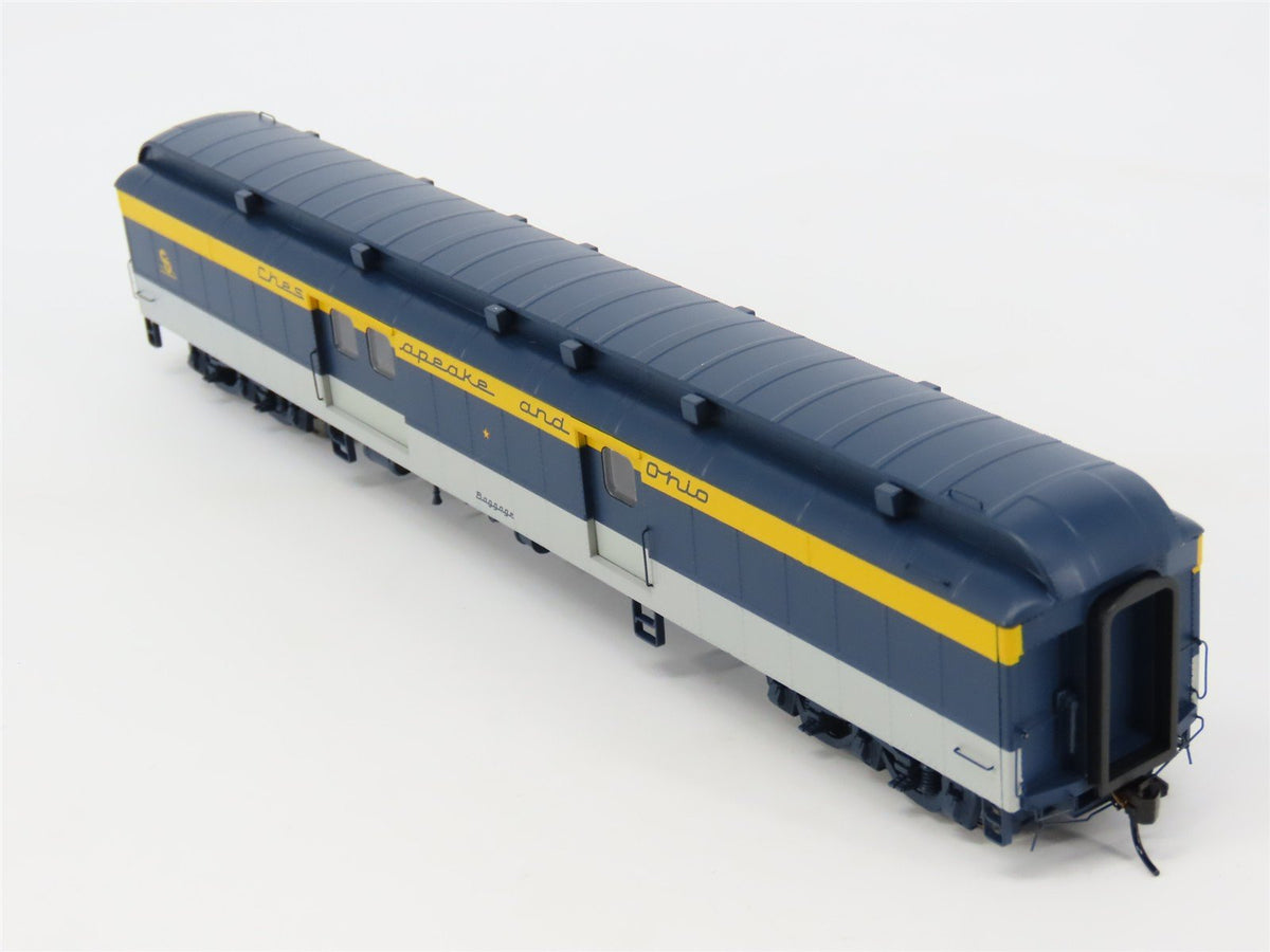 HO Walthers 932-10522 C&amp;O Chesapeake &amp; Ohio 70&#39; Heavyweight Baggage Passenger