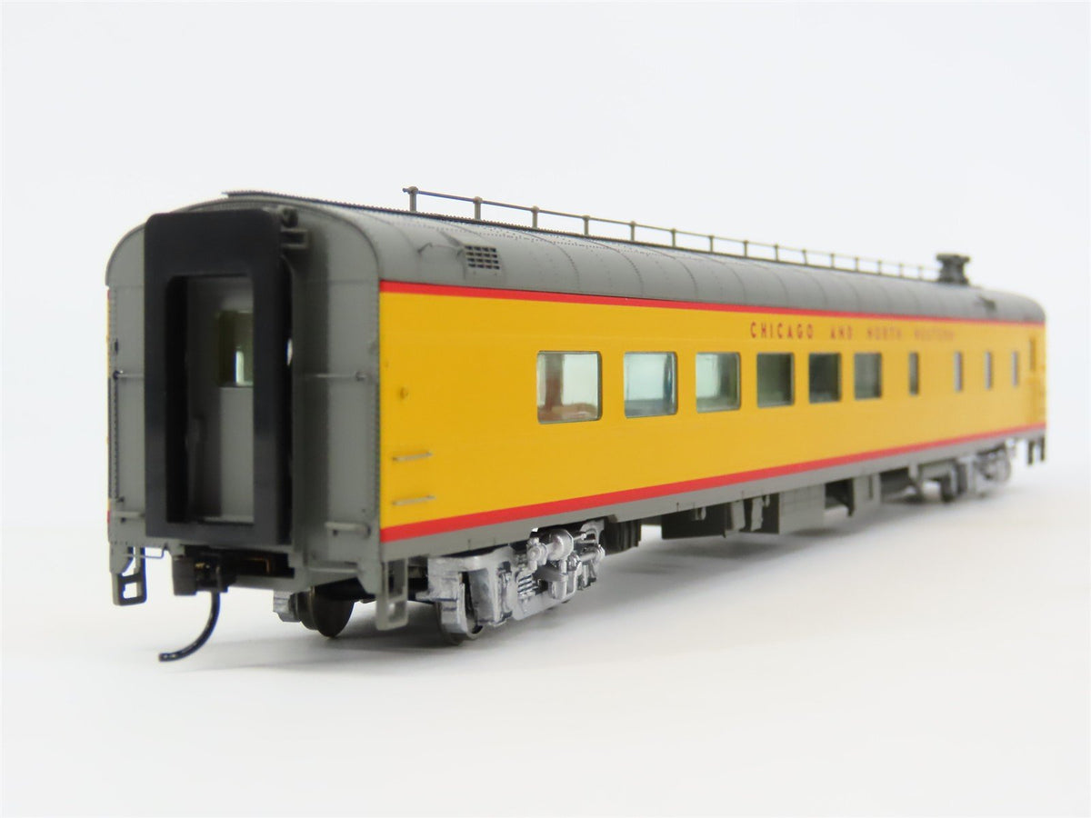 HO Scale Walthers 932-9544 CNW &quot;UP Scheme&quot; ACF 48-Seat Diner Passenger Car