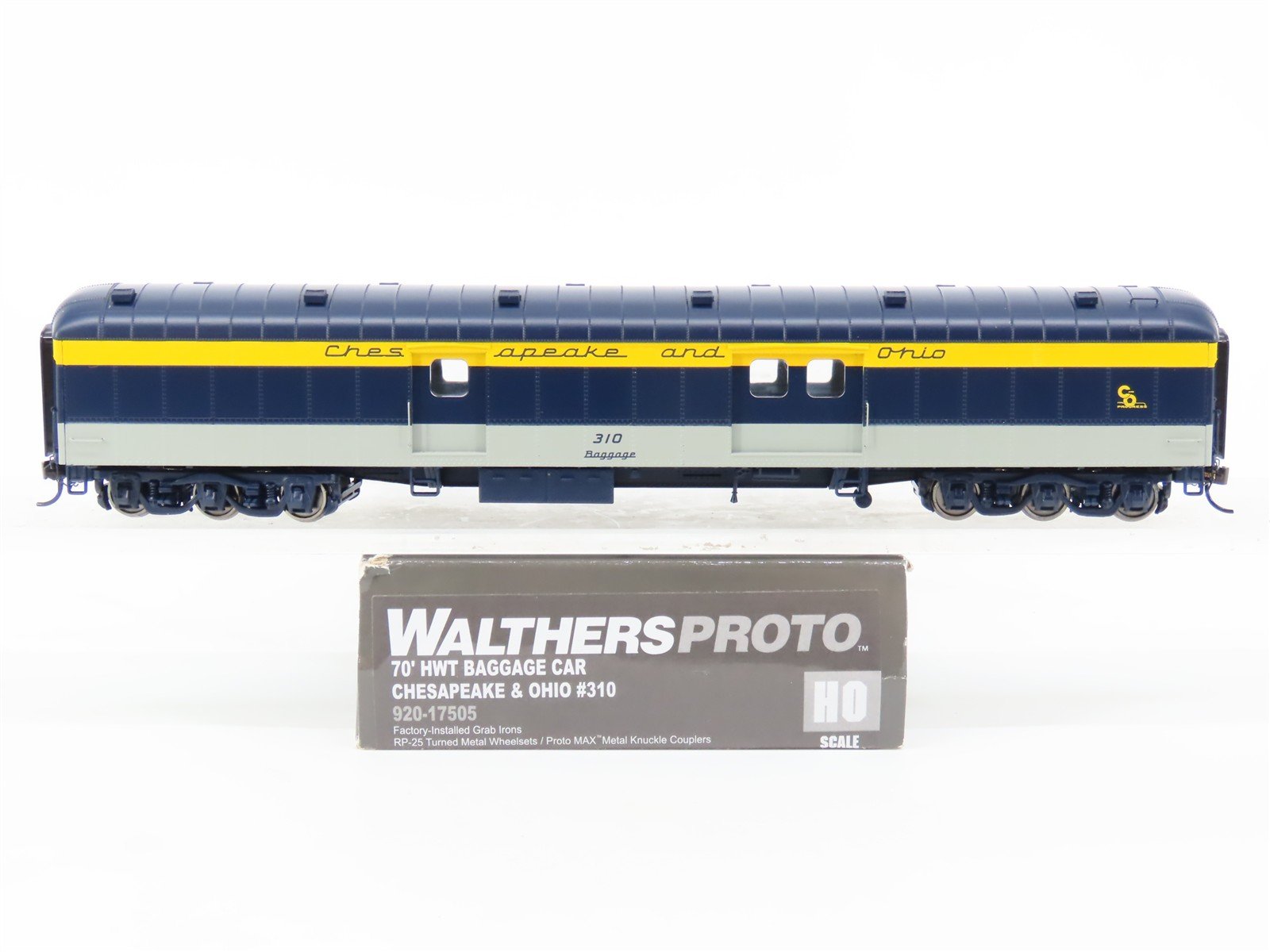 HO Walthers Proto 920-17505 C&O Chesapeake & Ohio 70' Baggage Passenger #310