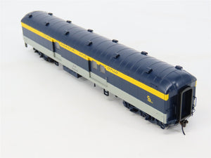 HO Walthers Proto 920-17505 C&O Chesapeake & Ohio 70' Baggage Passenger #310