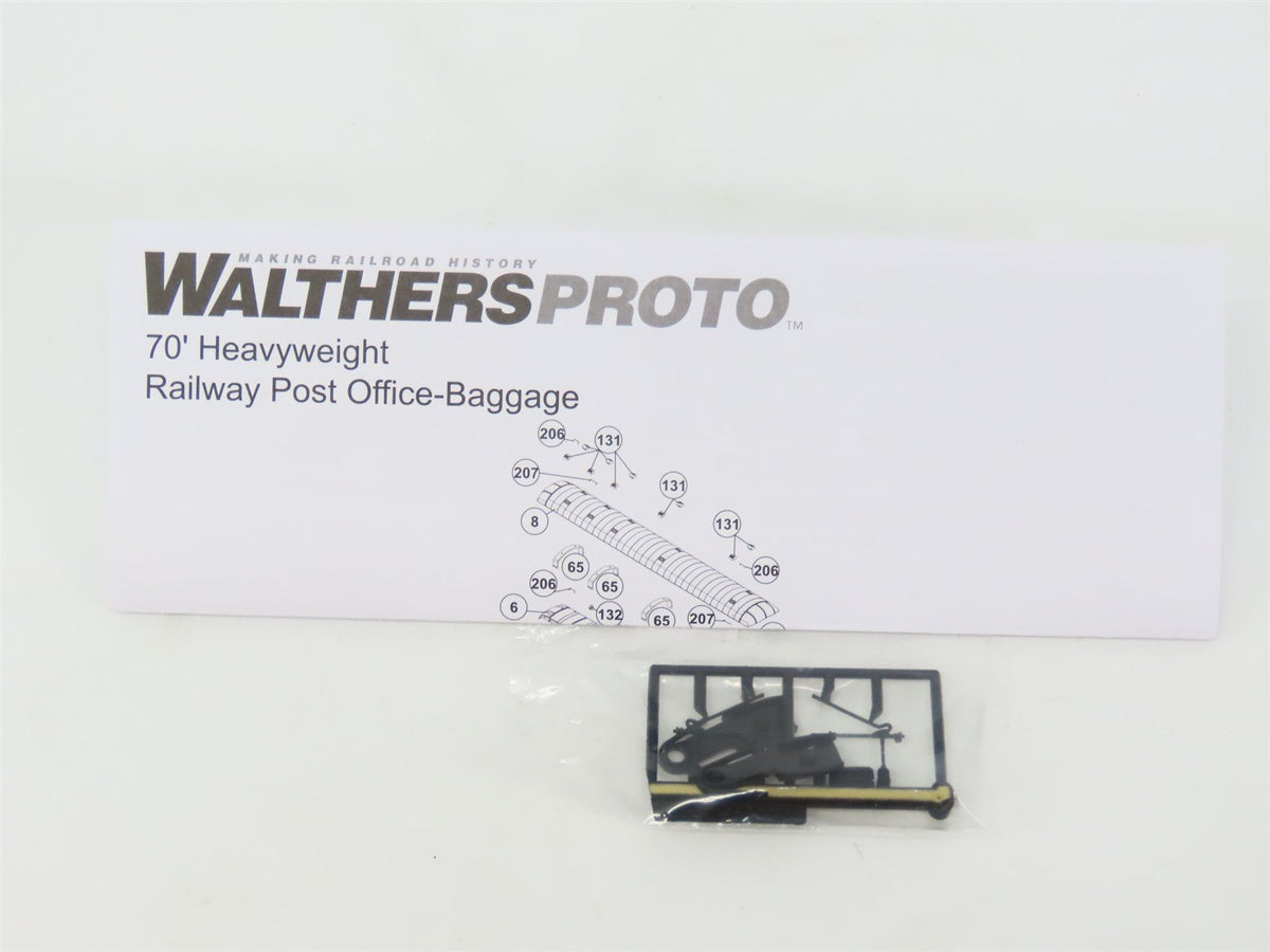 HO Walthers Proto 920-17413 C&amp;O Chesapeake &amp; Ohio 70&#39; RPO-Baggage Passenger #84