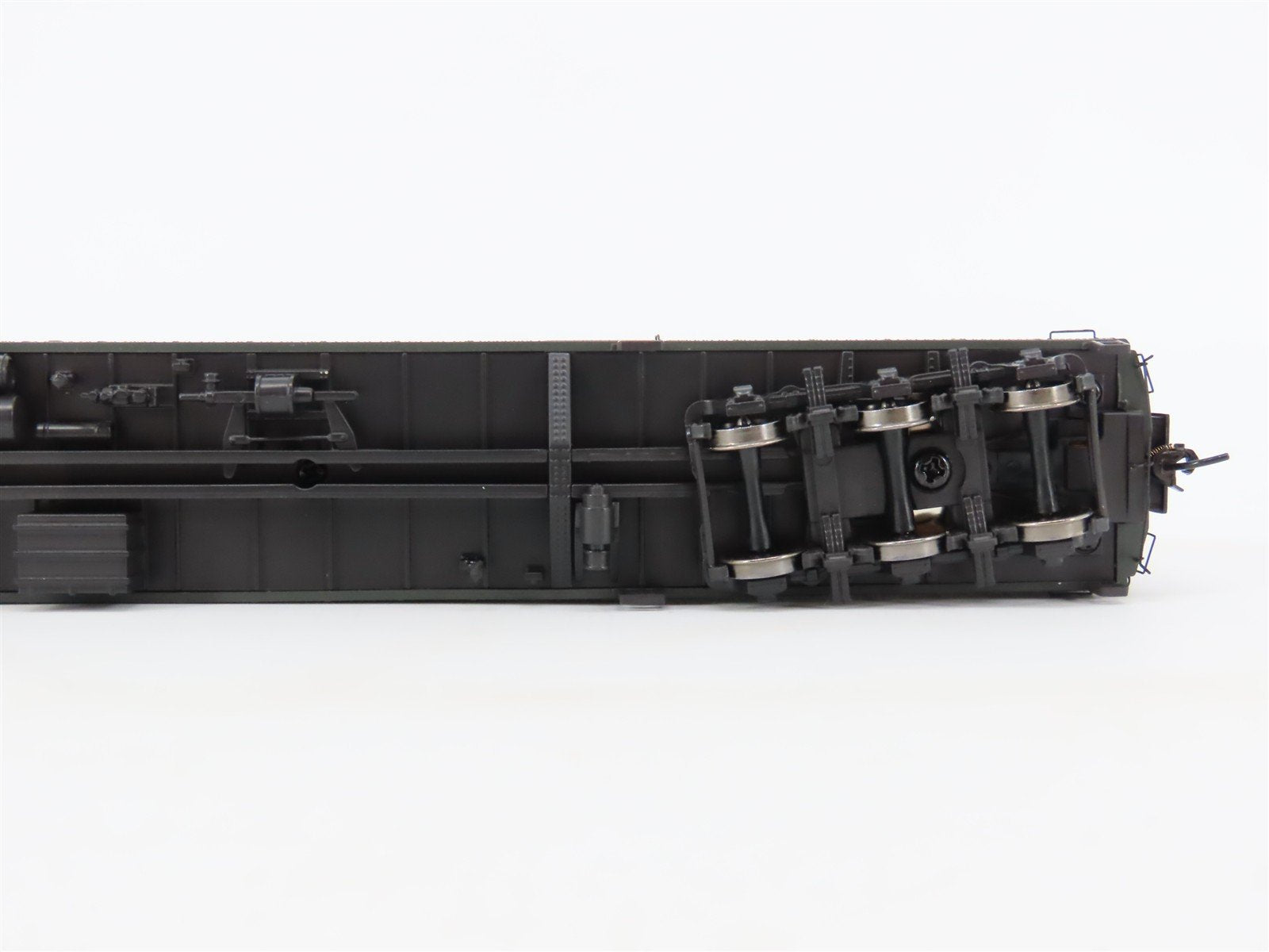 HO Walthers Proto 920-17417 NYC New York Central 70' RPO-Baggage Passenger #5015