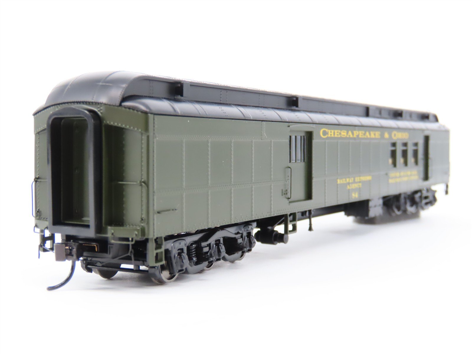 HO Walthers Proto 920-17413 C&O Chesapeake & Ohio 70' RPO-Baggage Passenger #84