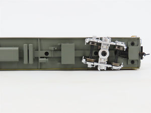 HO Walthers Proto 920-9142 MILW Hiawatha 85' Coach Passenger #501 w/ Lighting