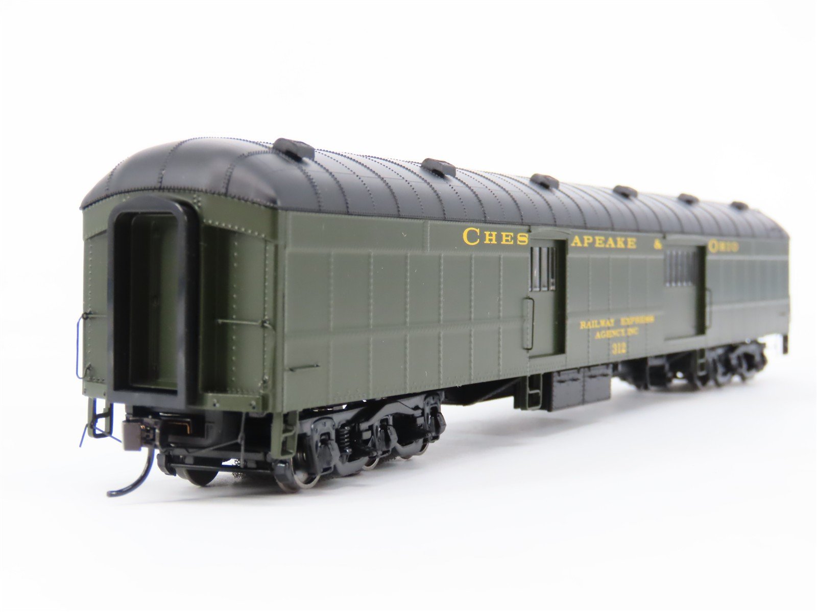 HO Walthers Proto 920-17502 C&O Chesapeake & Ohio 70' Baggage Passenger #312