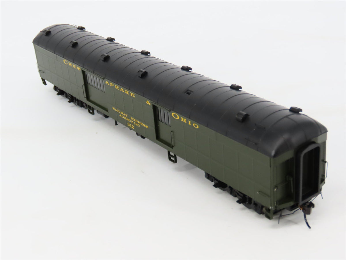 HO Walthers Proto 920-17502 C&amp;O Chesapeake &amp; Ohio 70&#39; Baggage Passenger #312