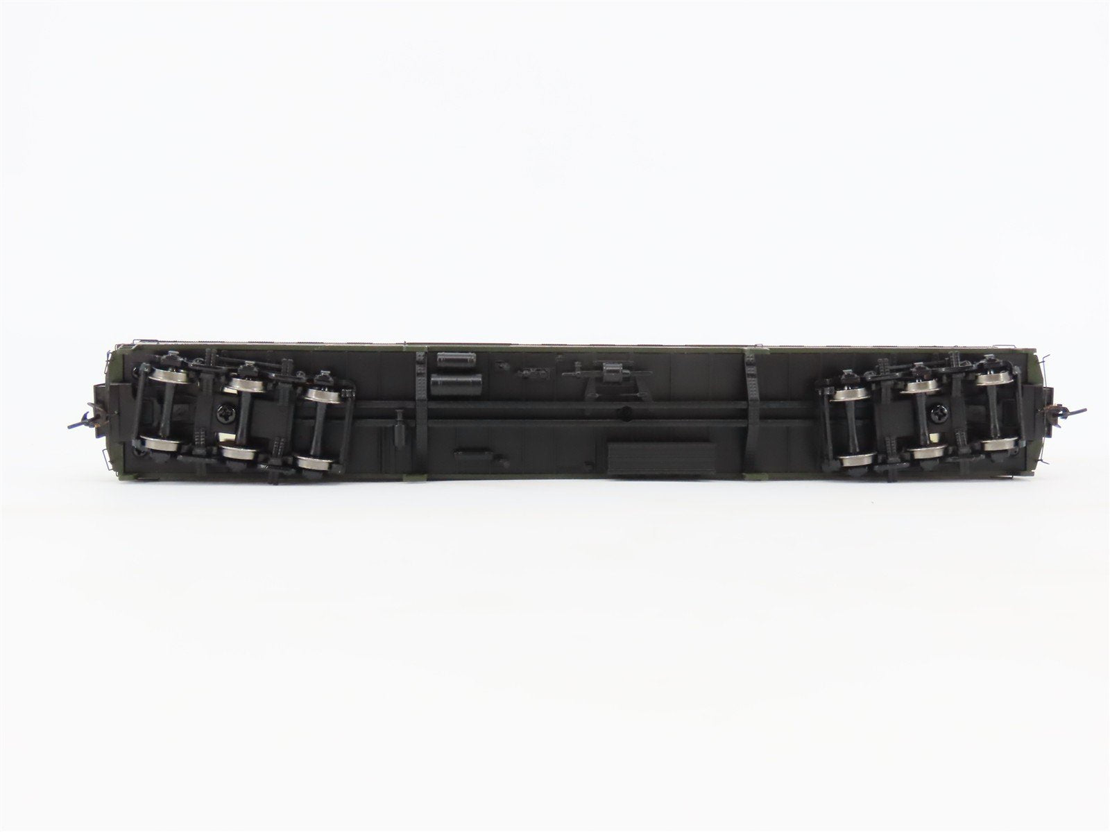 HO Walthers Proto 920-17502 C&O Chesapeake & Ohio 70' Baggage Passenger #312