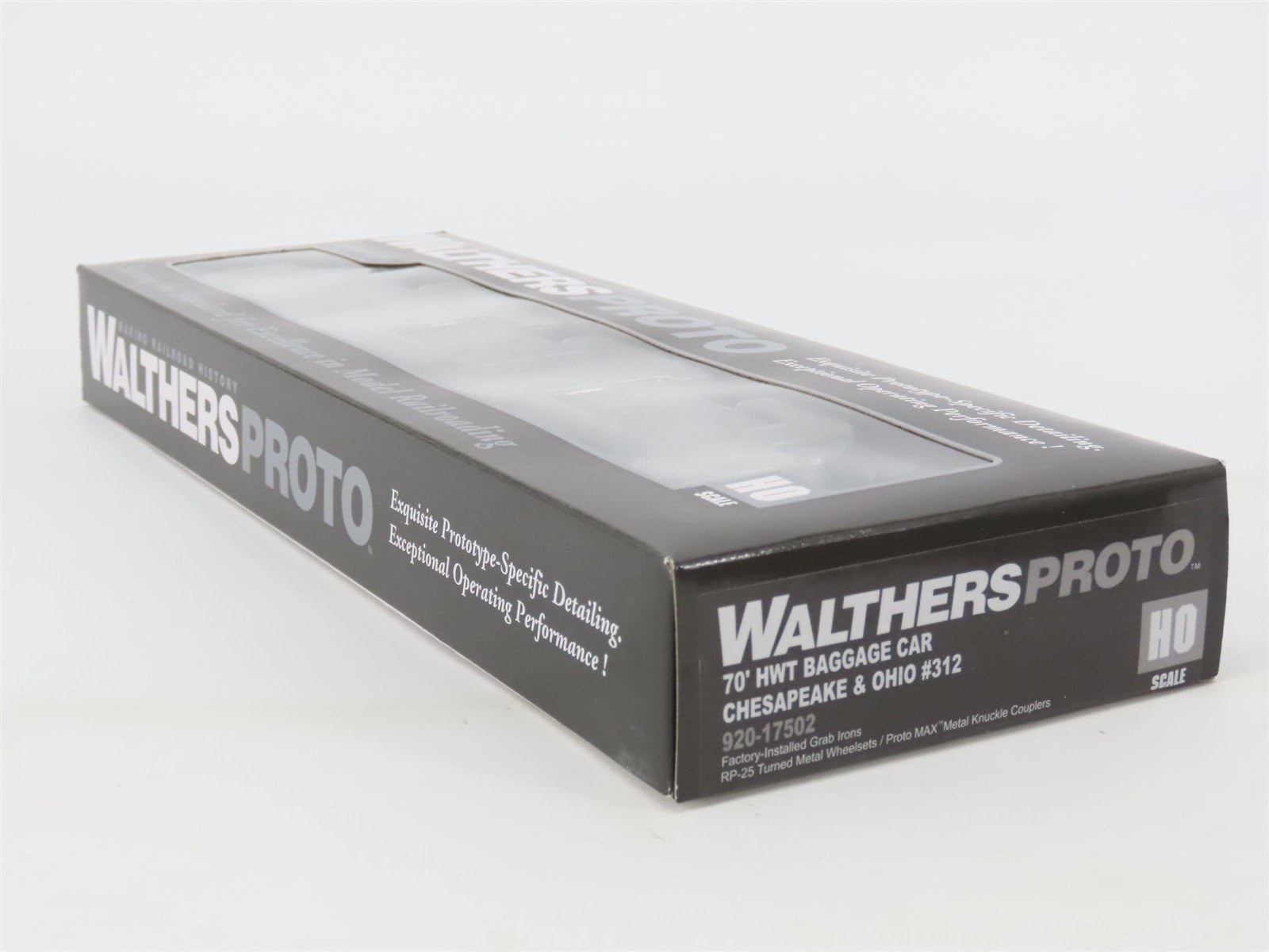 HO Walthers Proto 920-17502 C&O Chesapeake & Ohio 70' Baggage Passenger #312