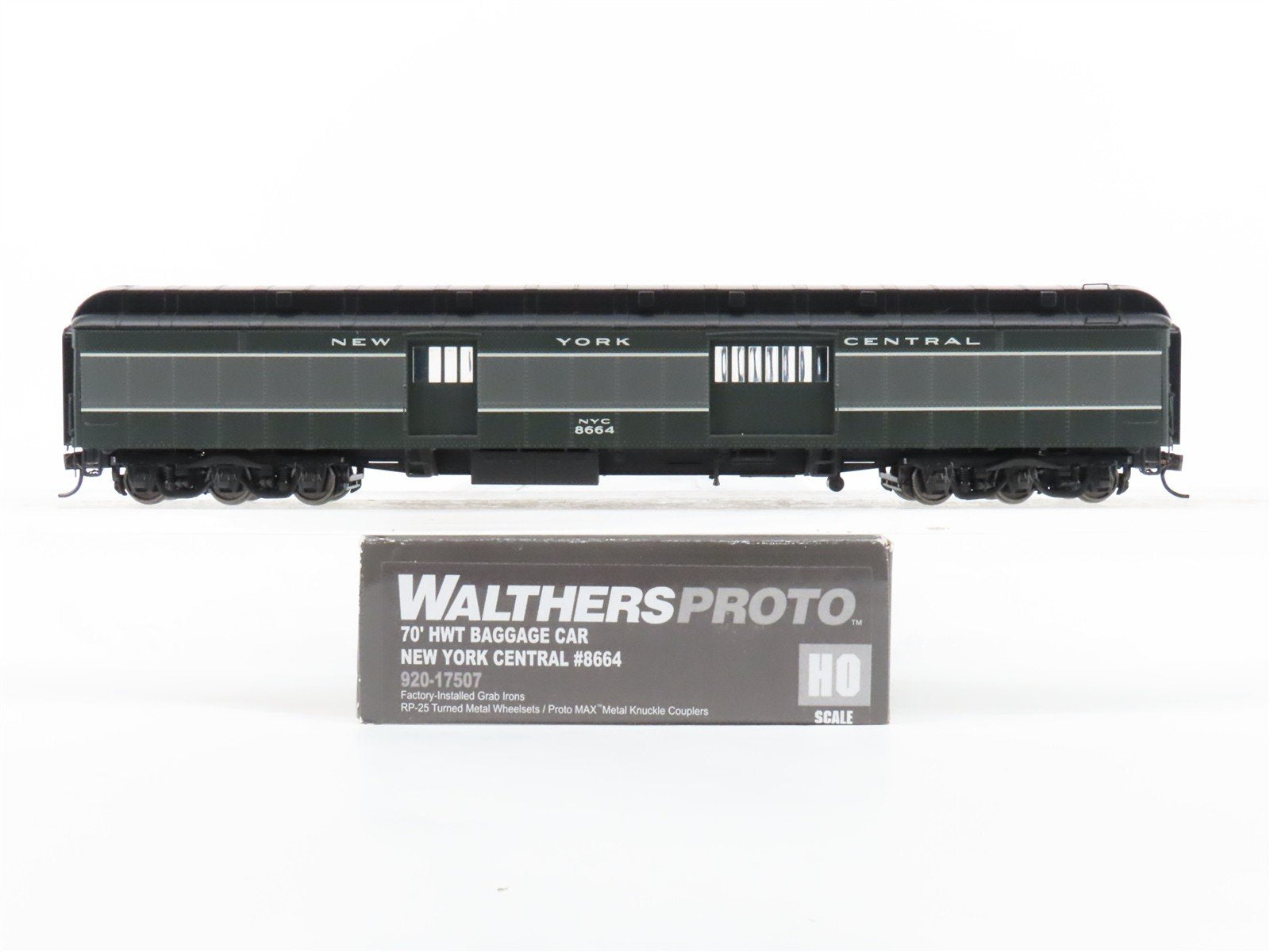 HO Scale Walthers Proto 920-17507 NYC 70' HWT Baggage Passenger Car #8664