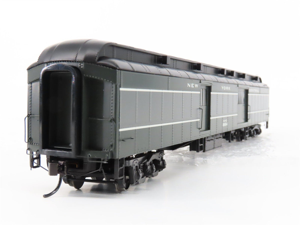 HO Scale Walthers Proto 920-17507 NYC 70&#39; HWT Baggage Passenger Car #8664