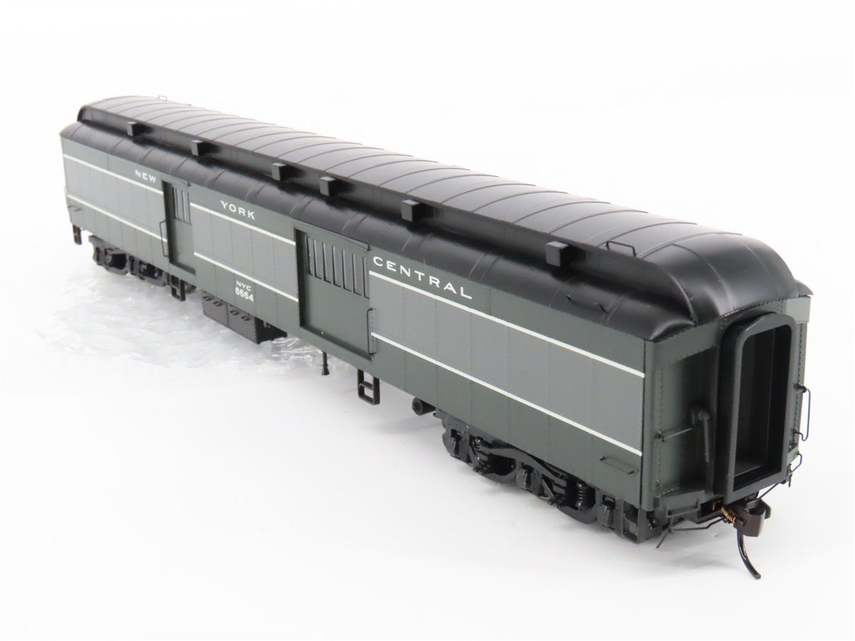 HO Scale Walthers Proto 920-17507 NYC 70&#39; HWT Baggage Passenger Car #8664