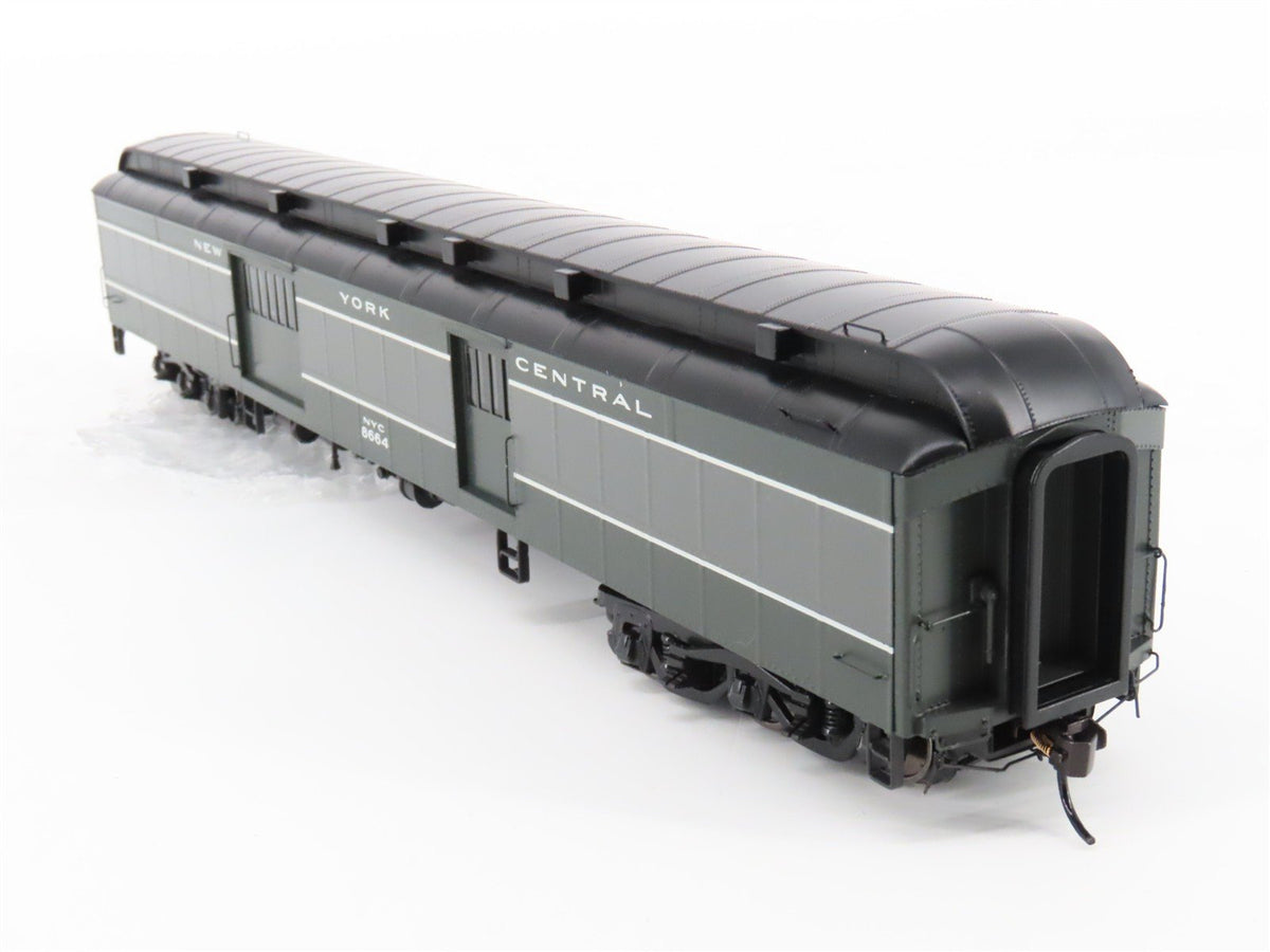 HO Scale Walthers Proto 920-17507 NYC 70&#39; HWT Baggage Passenger Car #8664