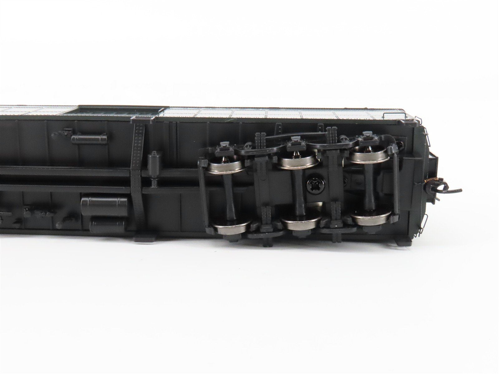 HO Scale Walthers Proto 920-17507 NYC 70' HWT Baggage Passenger Car #8664