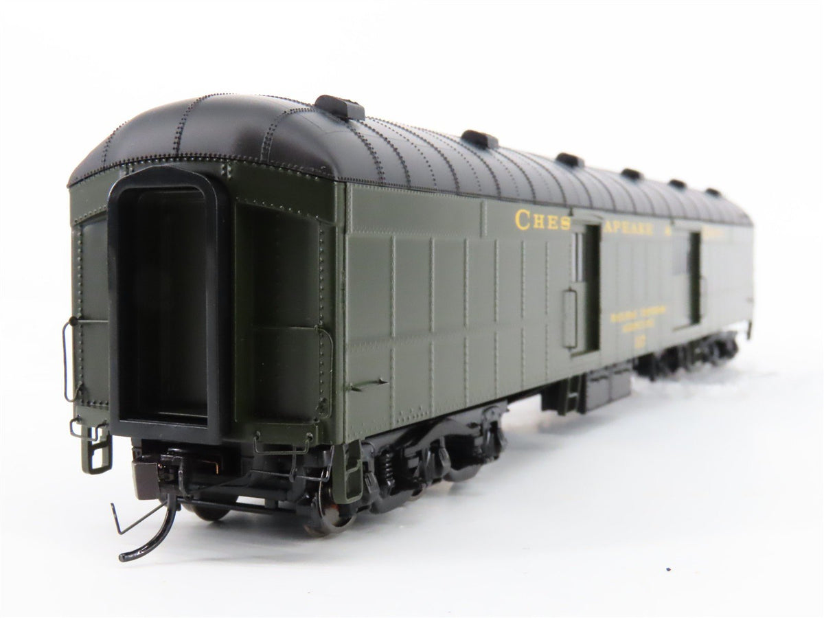 HO Scale Walthers Proto 920-17503 C&amp;O Railway 70&#39; HWT Baggage Passenger Car #317