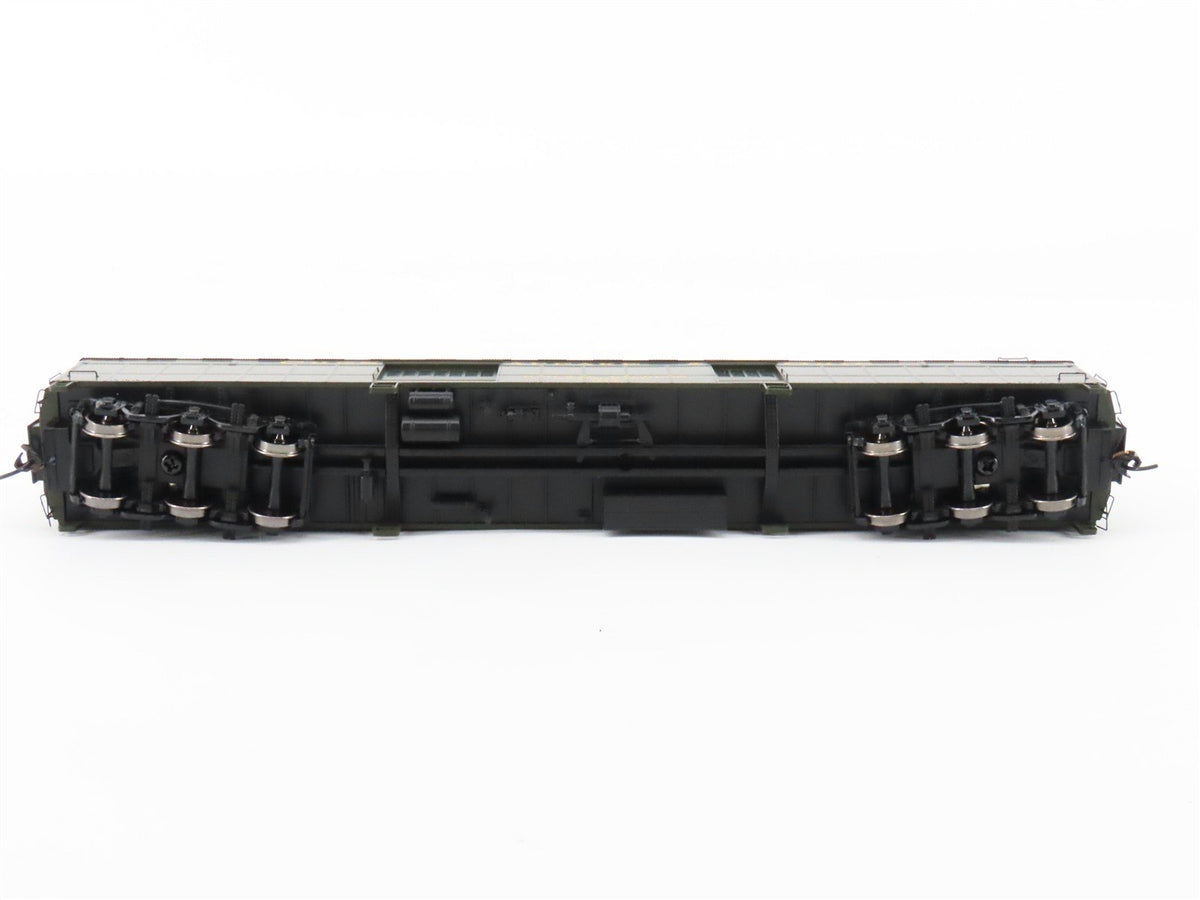 HO Scale Walthers Proto 920-17503 C&amp;O Railway 70&#39; HWT Baggage Passenger Car #317