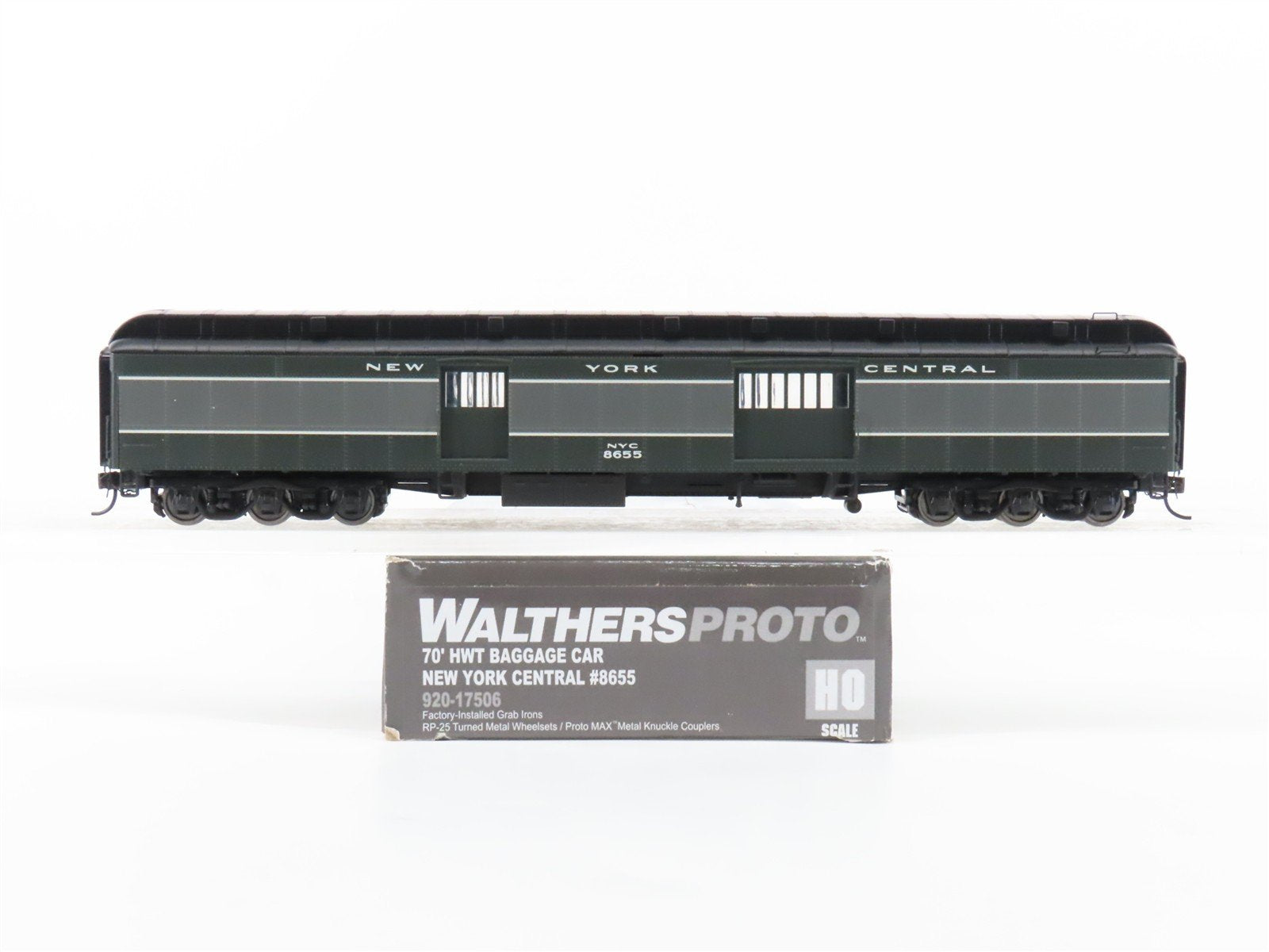 HO Scale Walthers Proto 920-17506 NYC 70' HWT Baggage Passenger Car #8655