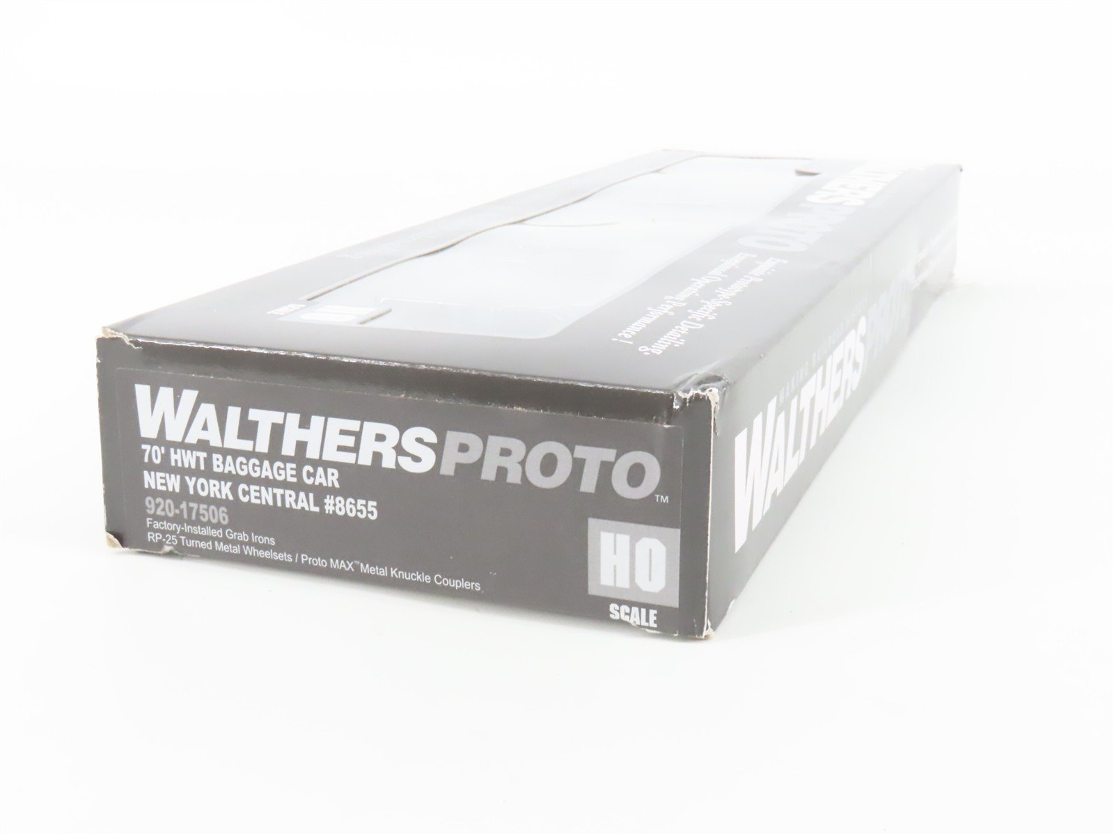HO Scale Walthers Proto 920-17506 NYC 70' HWT Baggage Passenger Car #8655